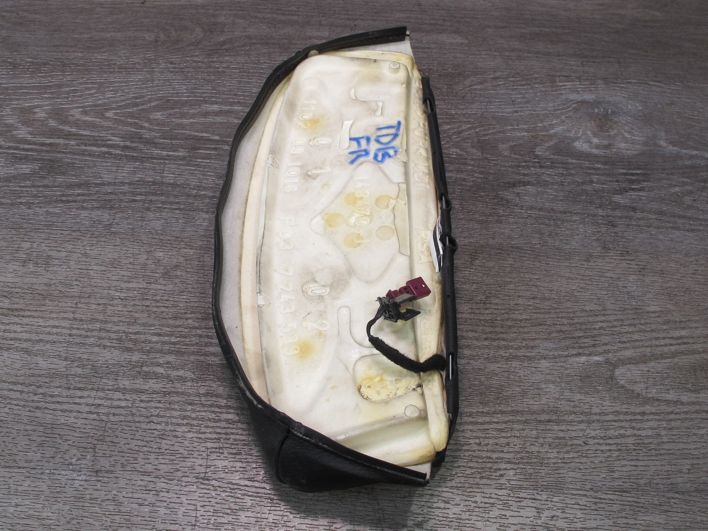 12-18 BMW F30 F31 F34 Front Right Sport Seat Leather Thigh Support Pad OEM