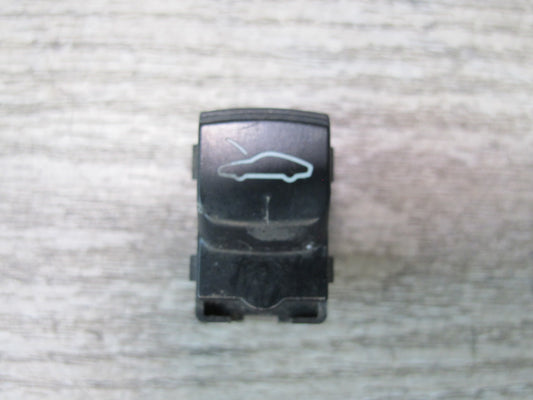 2002-2005 Porsche 911 Carrera 996 Front Hood Trunk Lid Release Switch Button