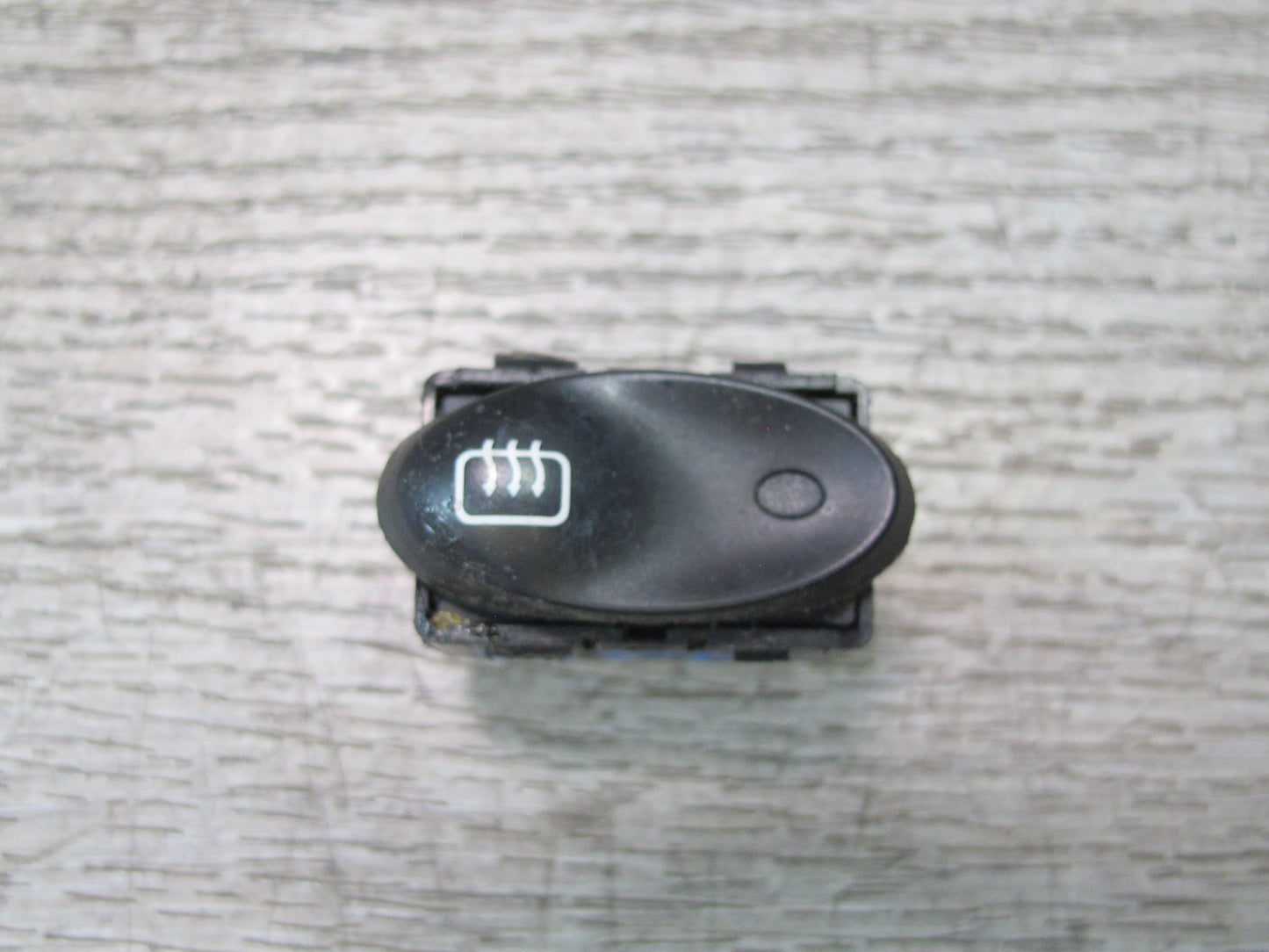 2002-2005 Porsche 911 Carrera 996 Window Defrost Switch Button