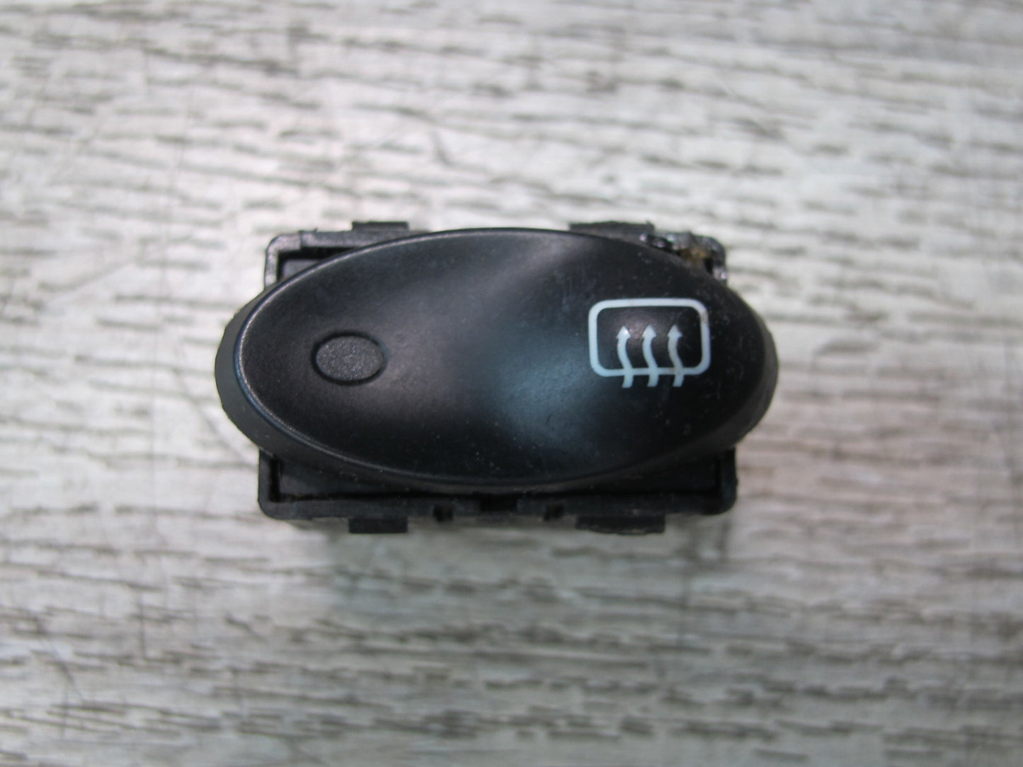 2002-2005 Porsche 911 Carrera 996 Window Defrost Switch Button