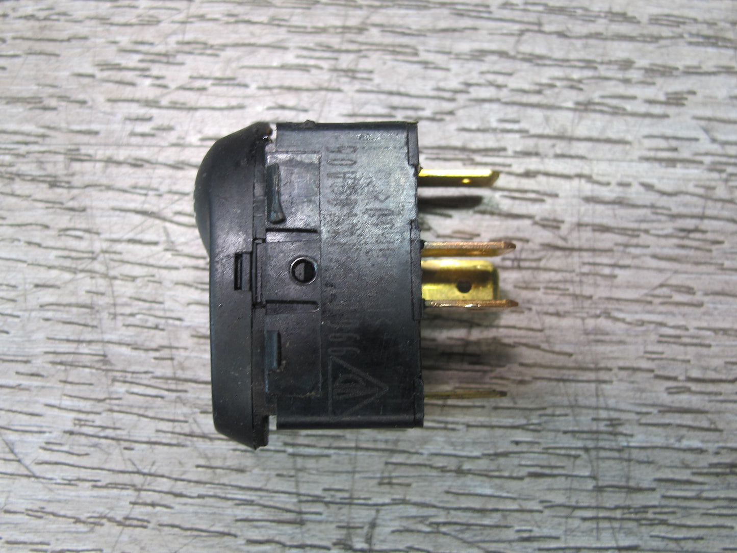 2002-2005 Porsche 911 Carrera 996 Window Defrost Switch Button