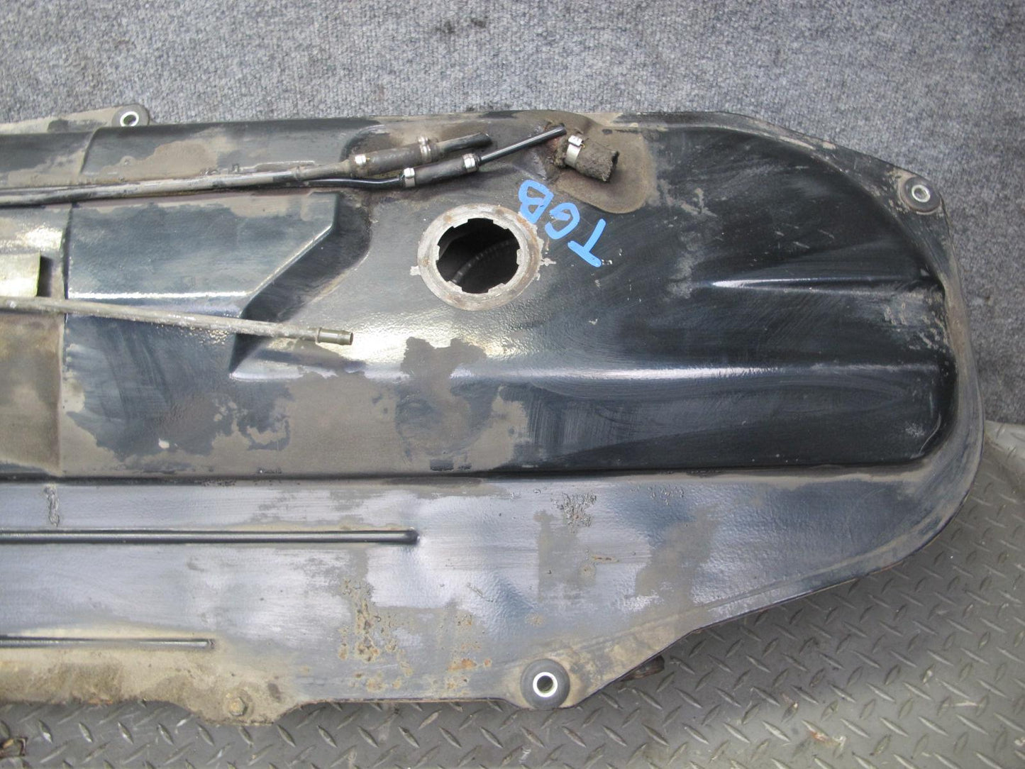 88-91 BMW E30 325i 3-SERIES Gas Fuel Tank Hose Pipe Assembly OEM
