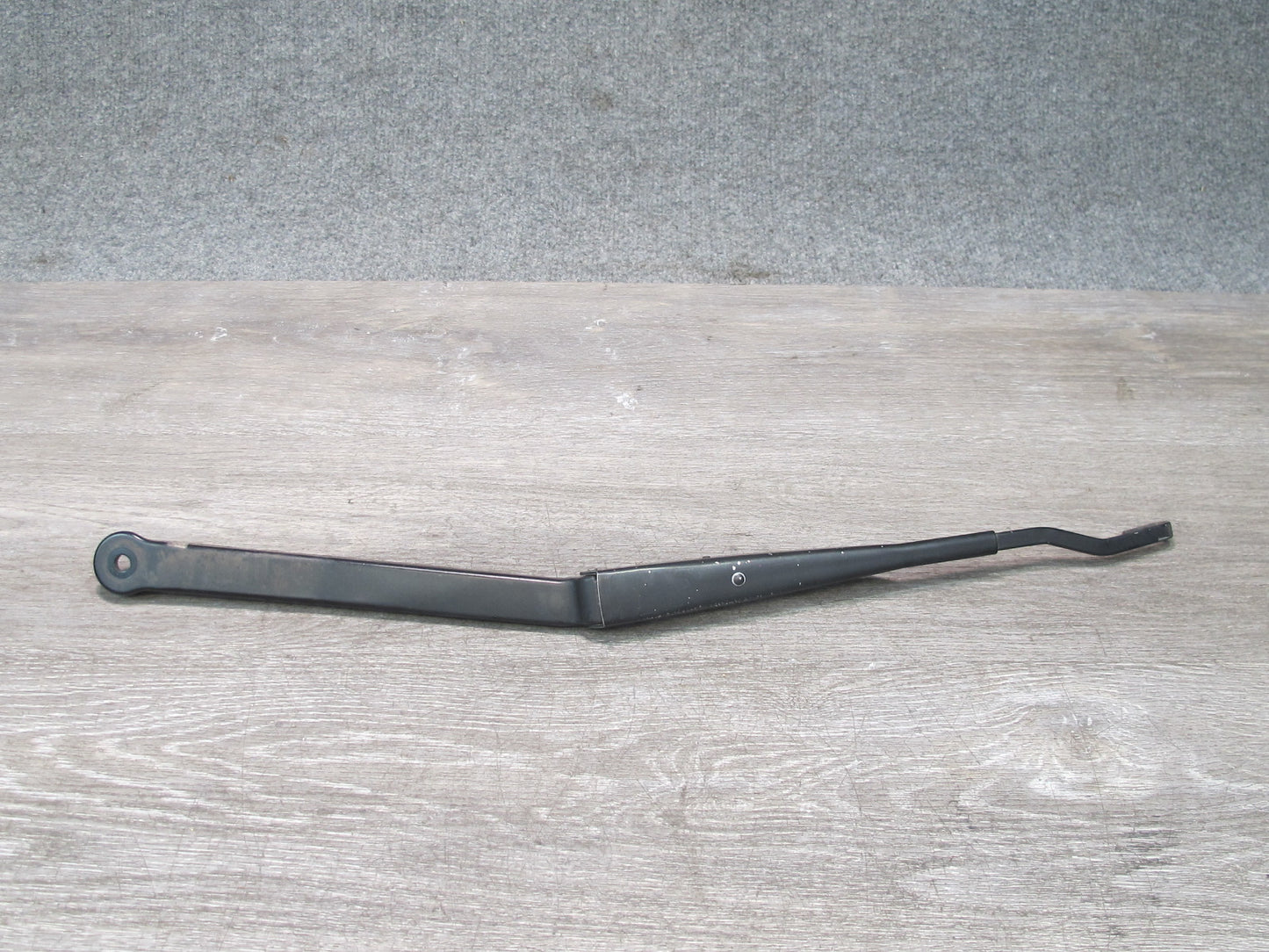 92-00 Lexus UZZ30L SC300 SC400 Front Left & Right Windshield Wiper Arm Set OEM