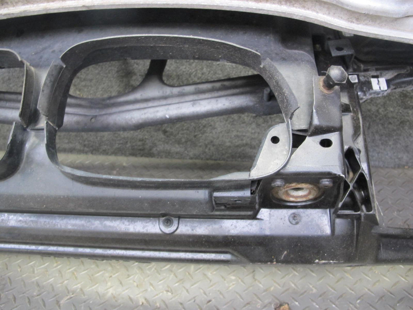 01-02 BMW E46 Convert Front Bumper Reinforcement Bar Radiator Core Support OEM