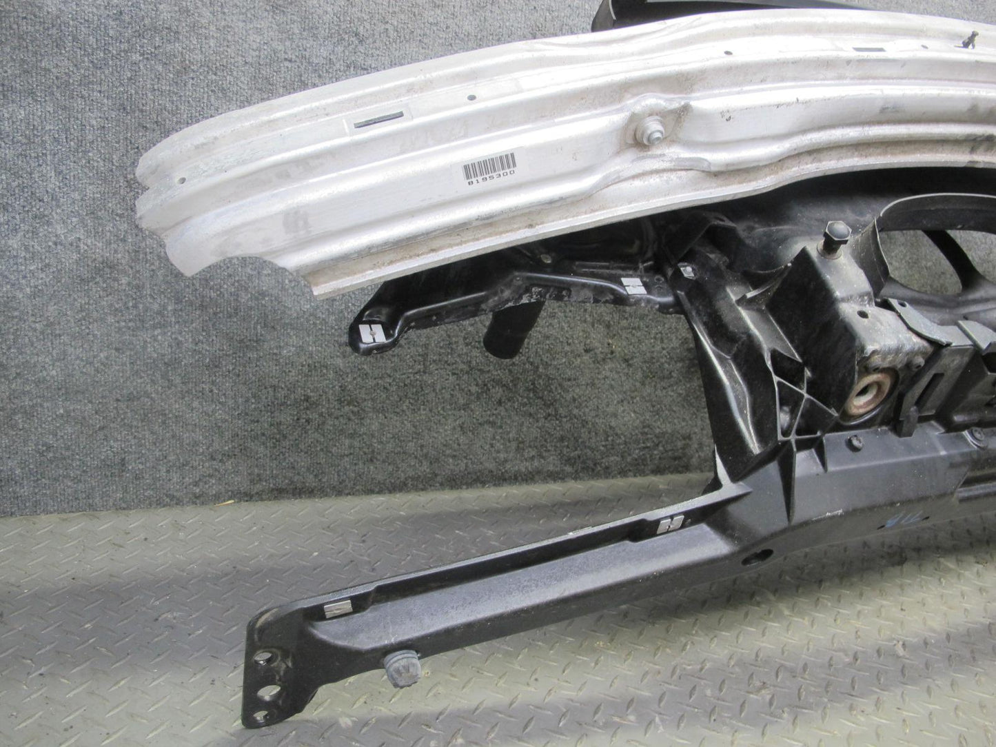 01-02 BMW E46 Convert Front Bumper Reinforcement Bar Radiator Core Support OEM