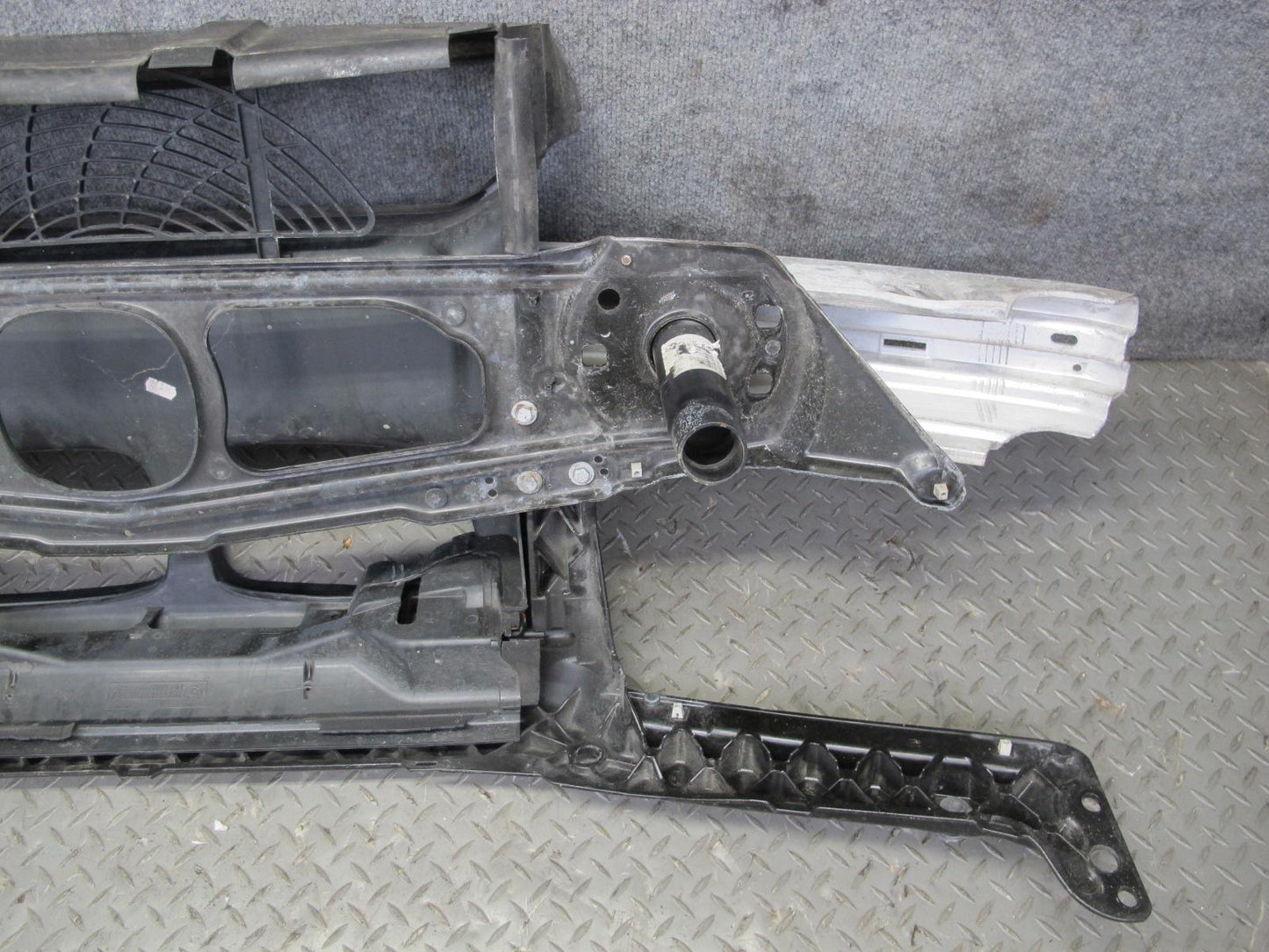 01-02 BMW E46 Convert Front Bumper Reinforcement Bar Radiator Core Support OEM