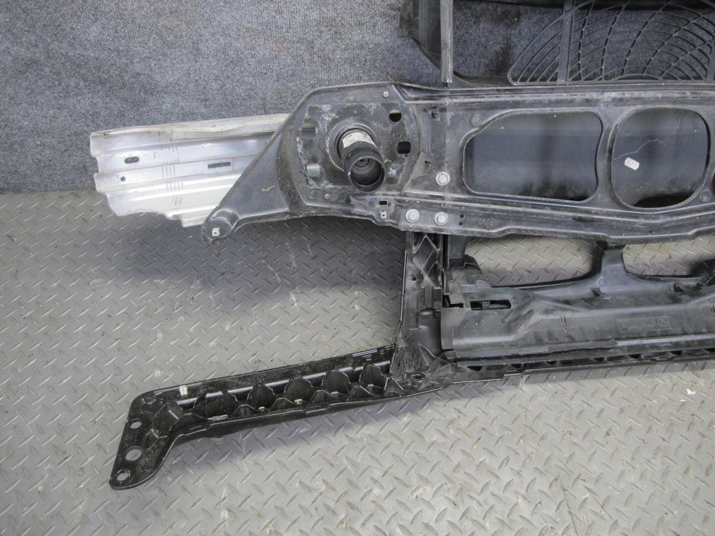 01-02 BMW E46 Convert Front Bumper Reinforcement Bar Radiator Core Support OEM