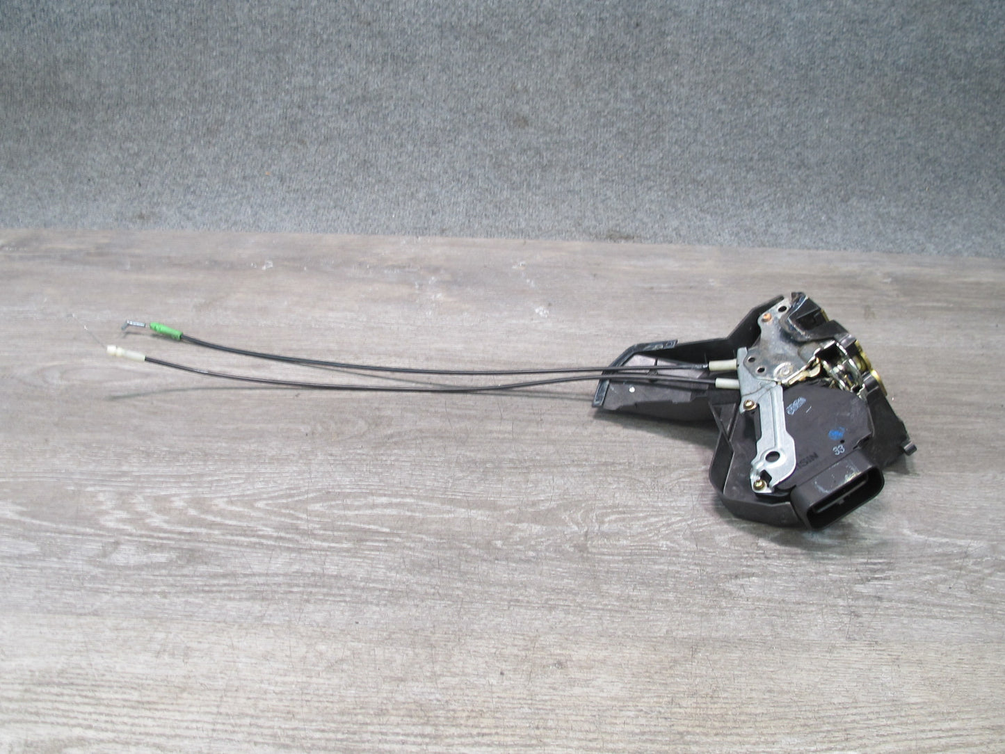 00-05 Toyota MR2 Spyder ZZW30L Right Door Lock Latch Actuator OEM