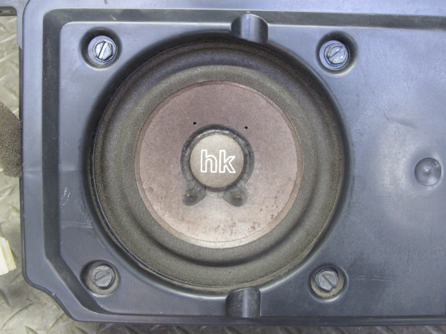 98-99 BMW E36/7 Z3 Roadster Rear Harman Kardon Subwoofer Box Speaker OEM