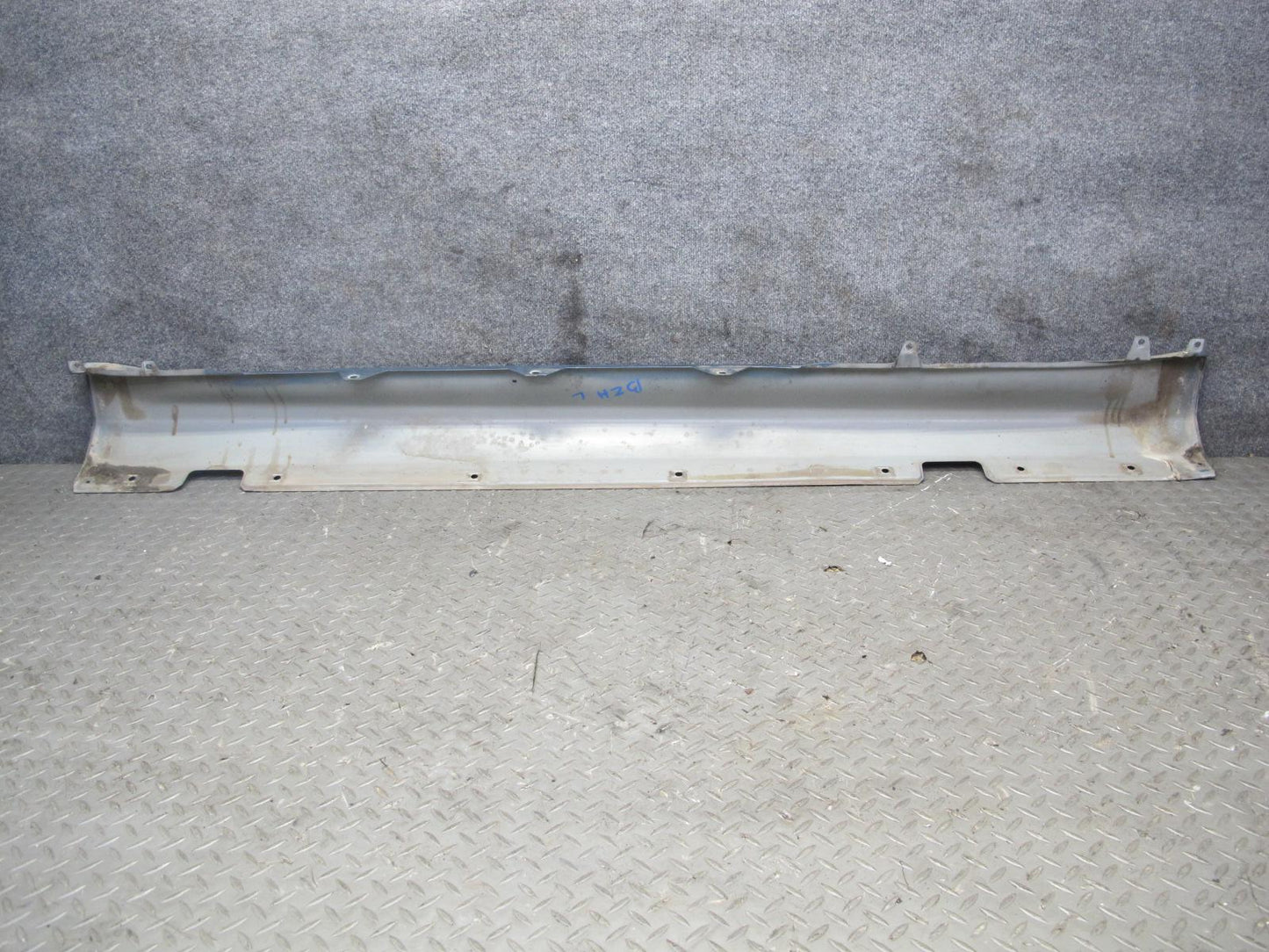 97-02 BMW E36/7 Z3 Left & Right Side Skirt Rocker Panel Molding Set Blue OEM