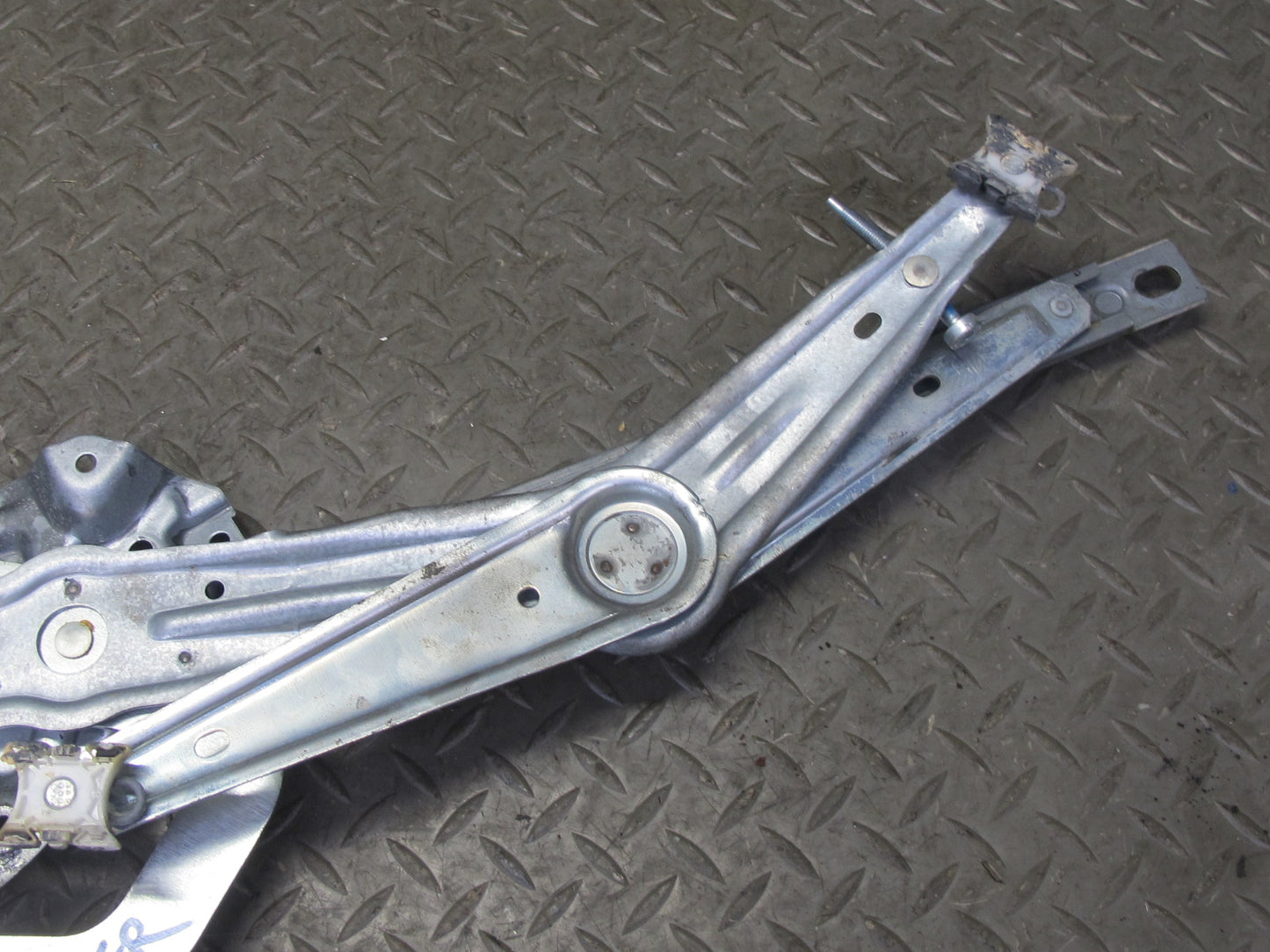 96-02 BMW E36/7 Z3 Roadster Right Passenger Door Window Regulator w Motor OEM