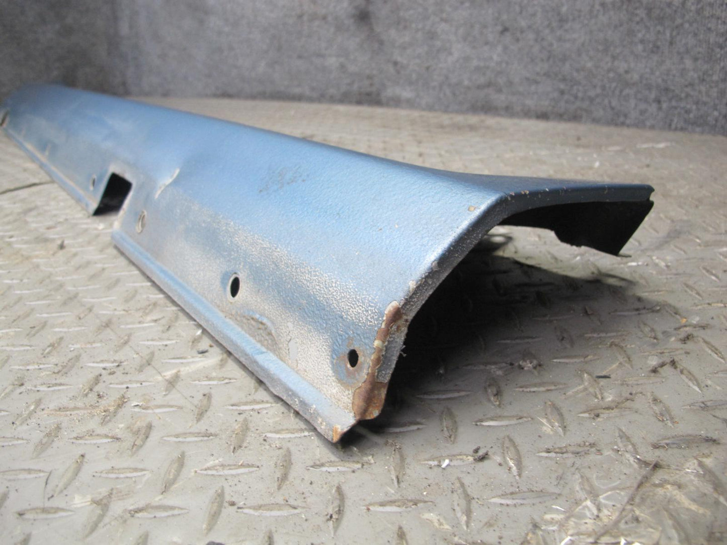97-02 BMW E36/7 Z3 Left & Right Side Skirt Rocker Panel Molding Set Blue OEM