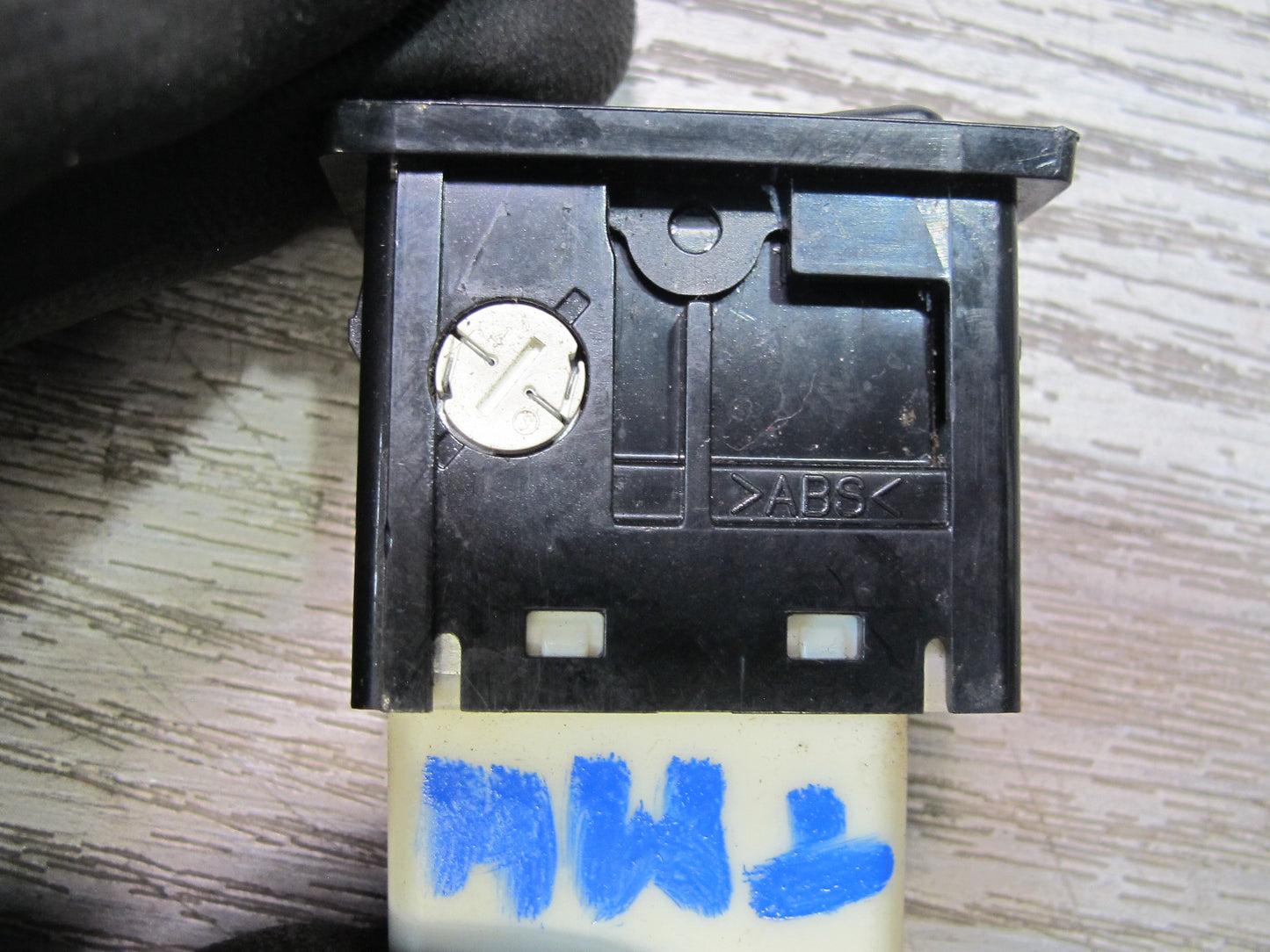 00-05 Toyota MR2 Spyder ZZW30L Door Central Lock Unlock Button Switch OEM