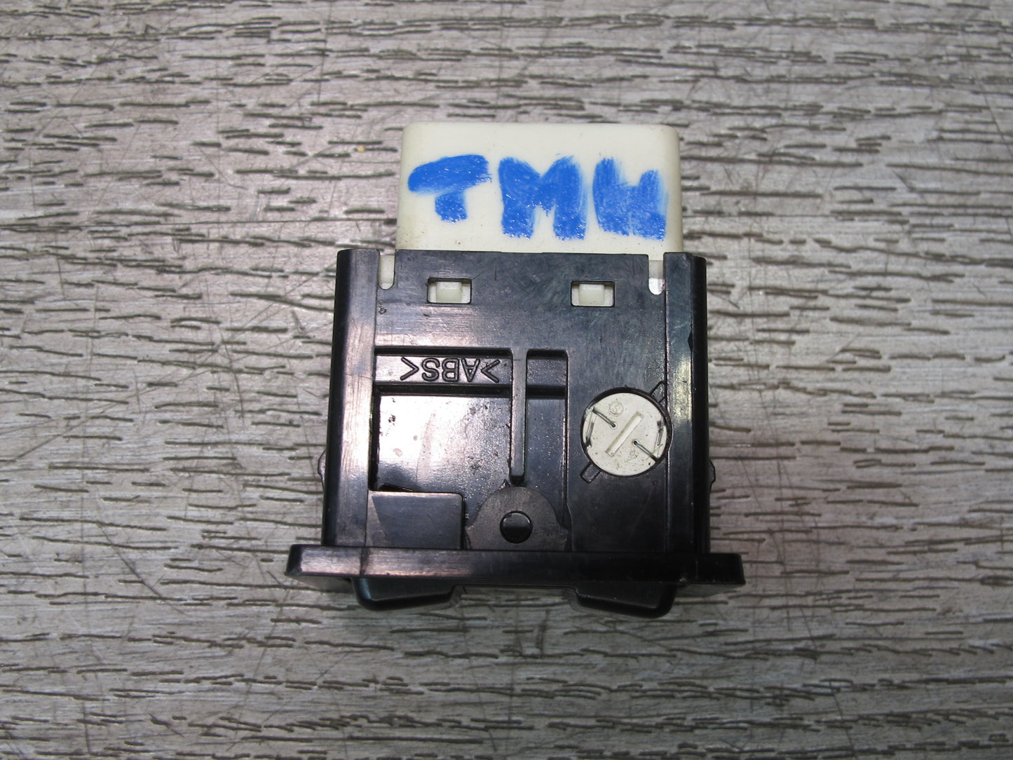 00-05 Toyota MR2 Spyder ZZW30L Door Central Lock Unlock Button Switch OEM