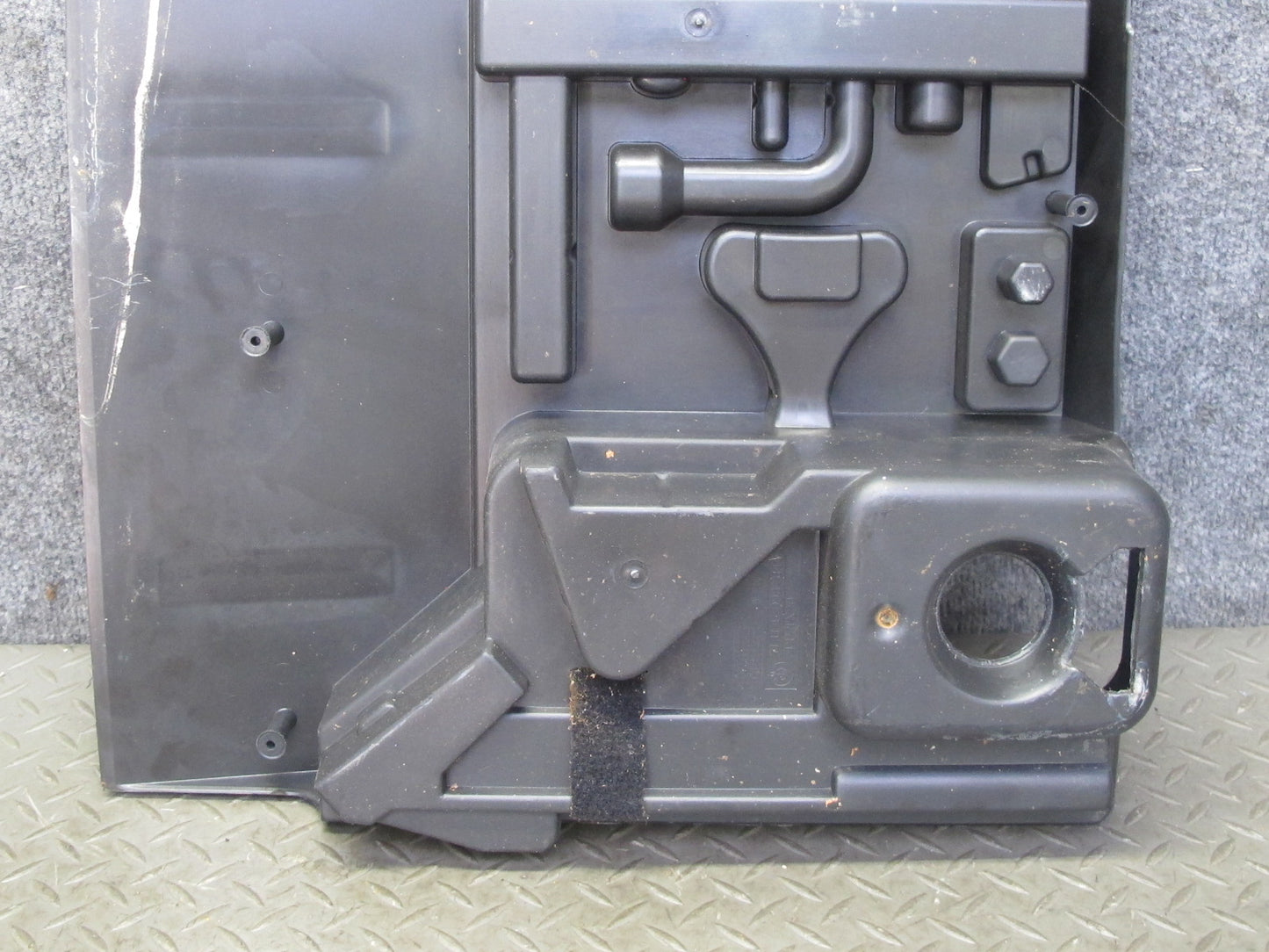 97-02 BMW E36/7 Z3 Roadster Spare Tire Tool KIT Tray Holder Set OEM