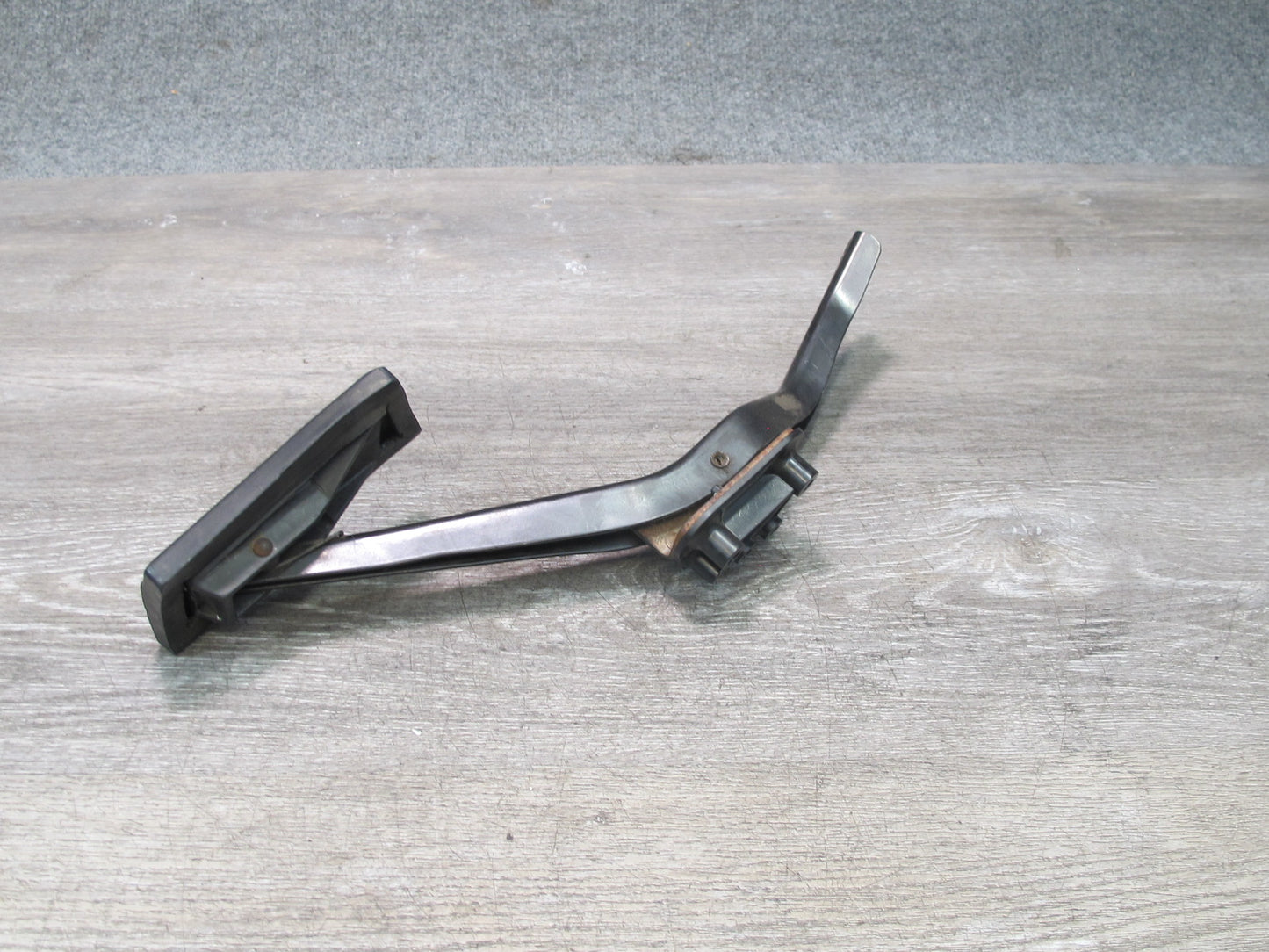 92-96 Chevrolet Corvette C4 Gas Acceleration Pedal OEM