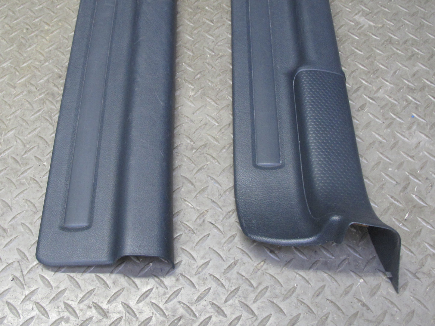 00-05 Toyota MR2 Spyder ZZW30L Left & Right Door Scuff Sill Plate Trim Panel Set
