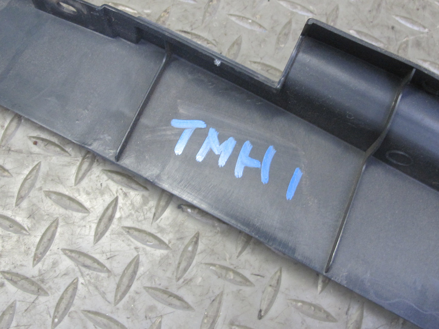 00-05 Toyota MR2 Spyder ZZW30L Front Luggage Compartment Trim Panel Set OEM