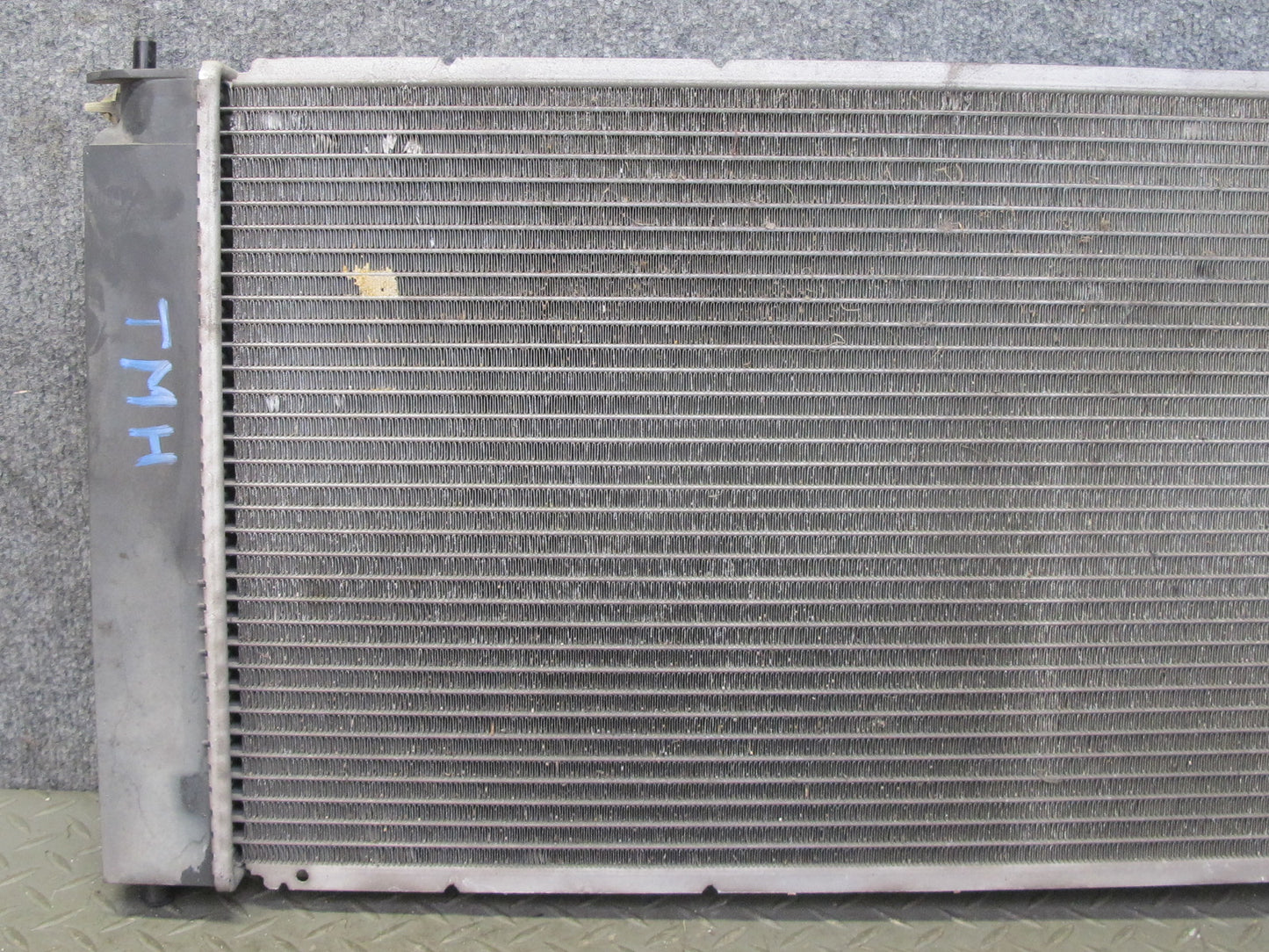 00-05 Toyota MR2 Spyder ZZW30L Engine Cooling Radiator 422132-1801 OEM