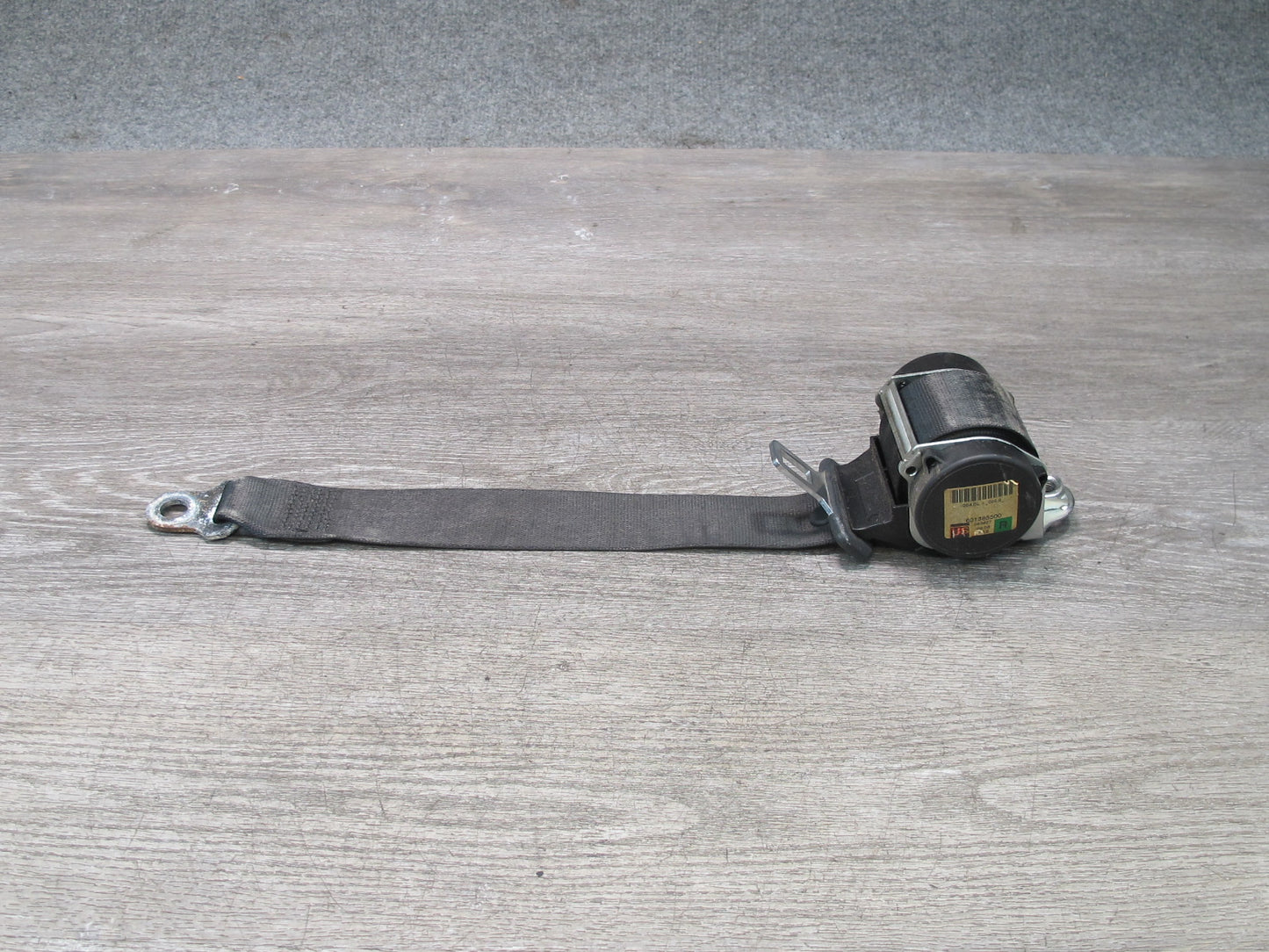 02-05 PORSCHE 911 CARRERA 996 CONVERTIBLE REAR RIGHT & LEFT SIDE SEATBELT RETRACTOR SET OEM