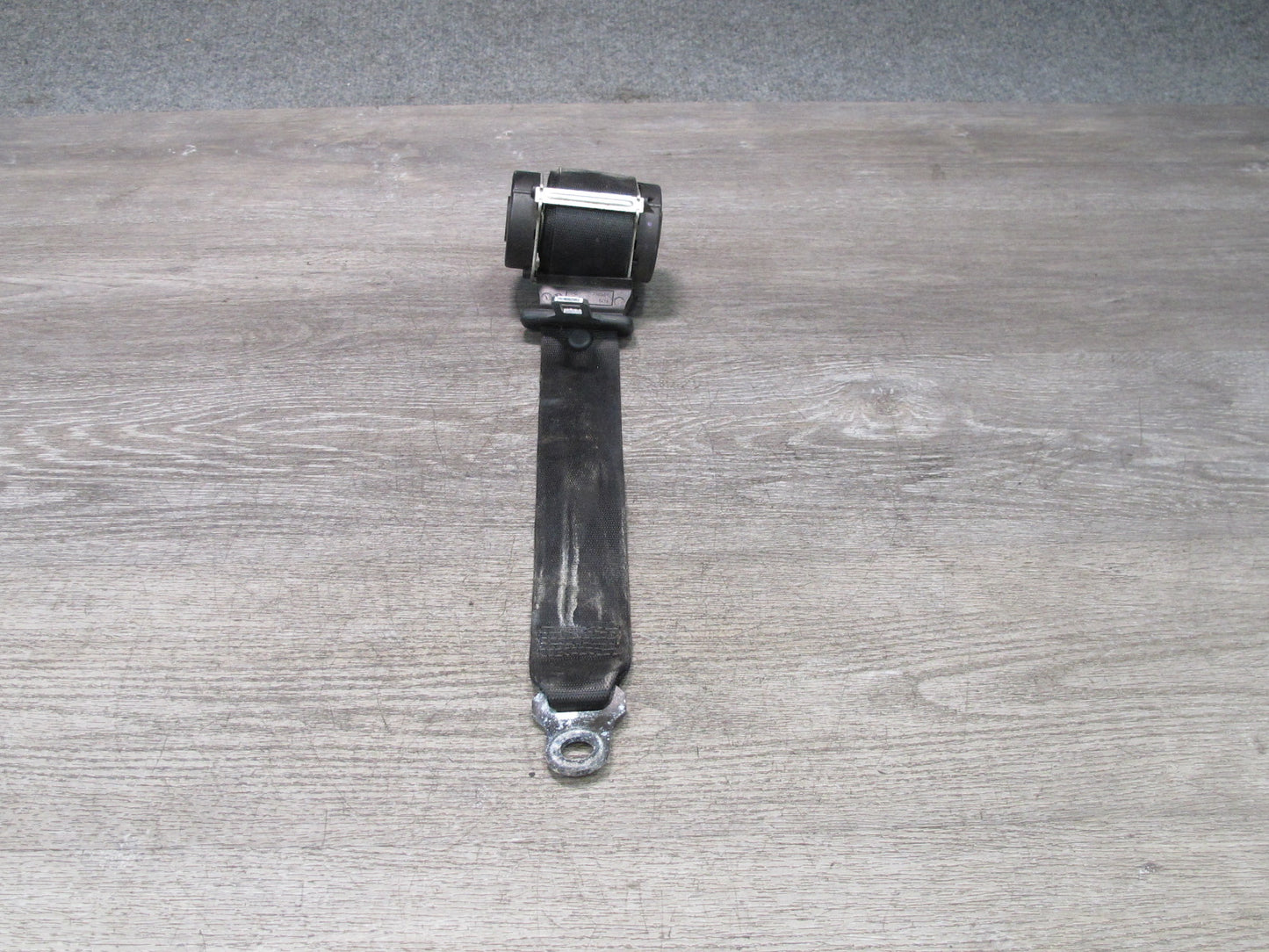 02-05 PORSCHE 911 CARRERA 996 CONVERTIBLE REAR RIGHT & LEFT SIDE SEATBELT RETRACTOR SET OEM