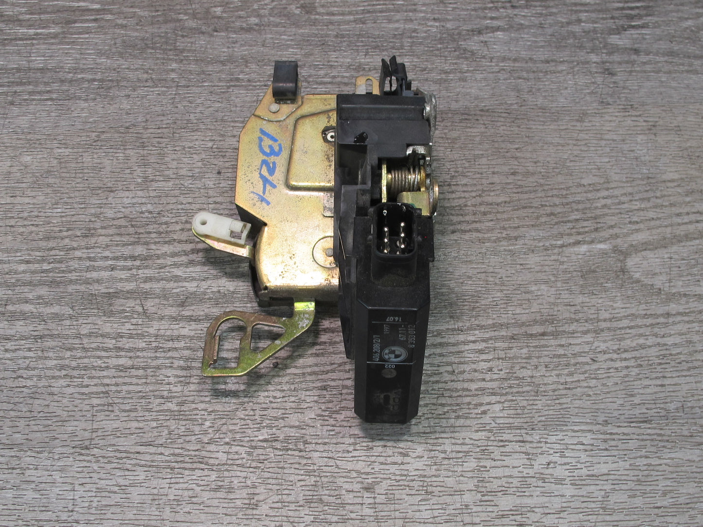 96-02 BMW E36/7 Z3 Left Driver Door Lock Latch Actuator OEM