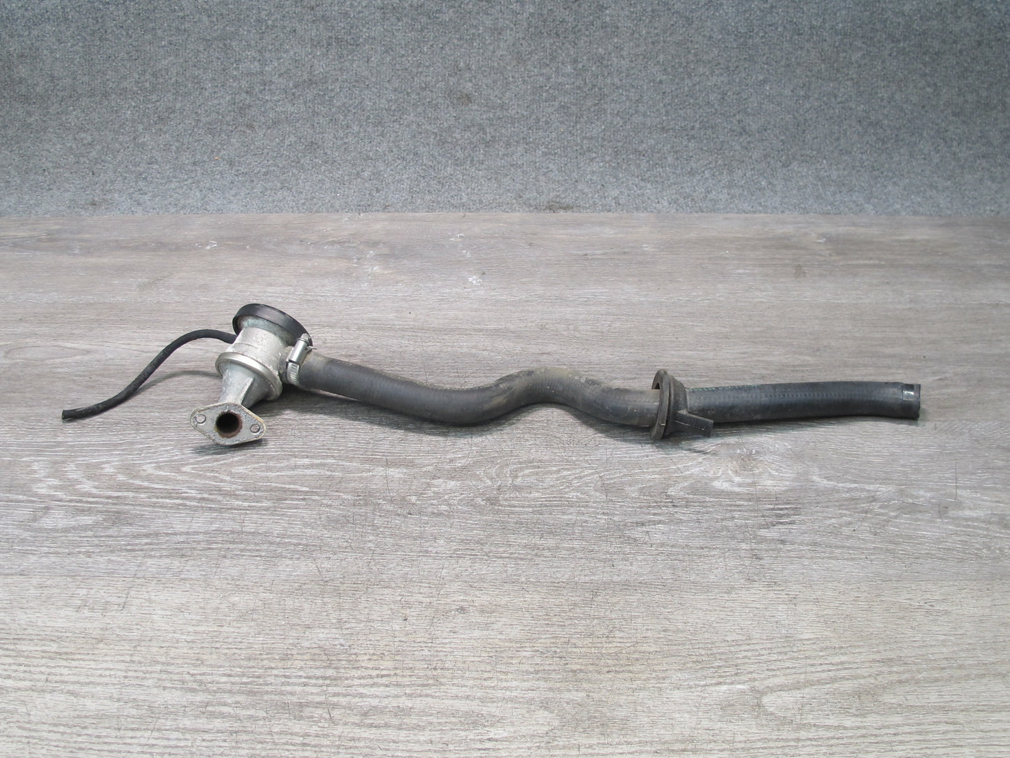 97-99 BMW E36/7 Z3 2.8L M52 Secondary Air Injection Hose Pipe w Valve OEM