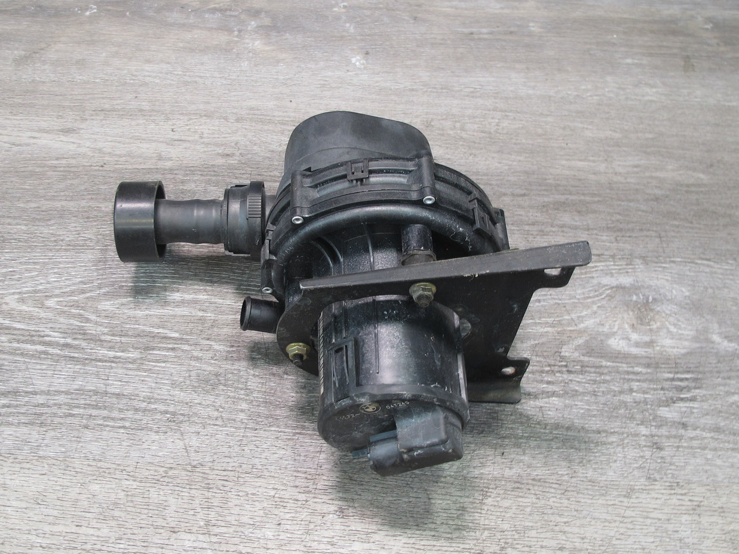 97-99 BMW E36/7 Z3 2.8L 3.2L Secondary Air Injection Smog Pump OEM