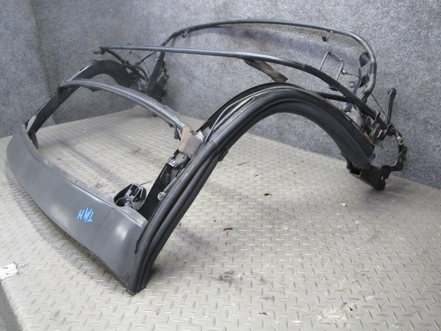 00-05 Toyota MR2 Spyder ZZW30L Convertible Soft TOP Roof Frame Panel OEM