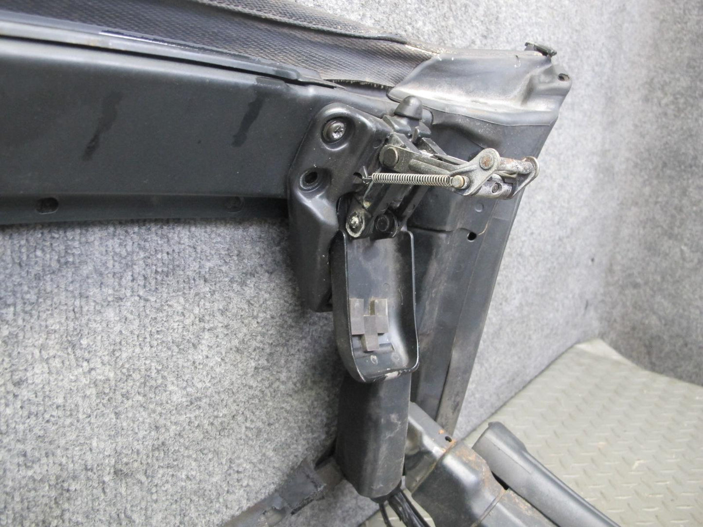 00-05 Toyota MR2 Spyder ZZW30L Convertible Soft TOP Roof Frame Panel OEM