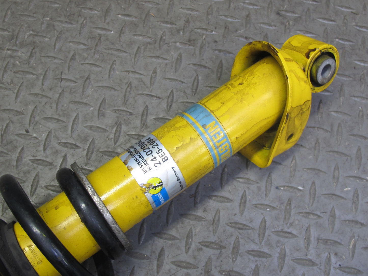2002-2005 Porsche 911 996 Rear Right Side Strut Shock Absorber Bilstein