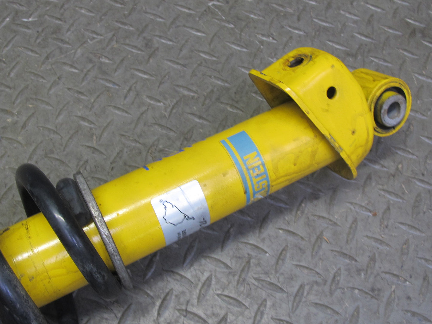 2002-2005 Porsche 911 996 Rear Right Side Strut Shock Absorber Bilstein