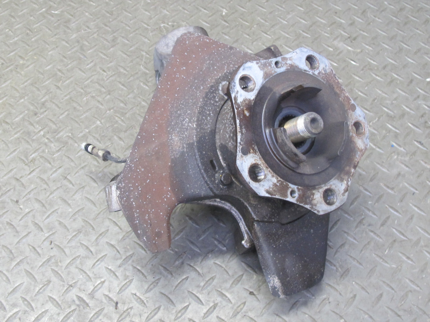 1999-2005 Porsche 911 996 Front Left Side Spindle Knuckle Wheel Hub Bearing