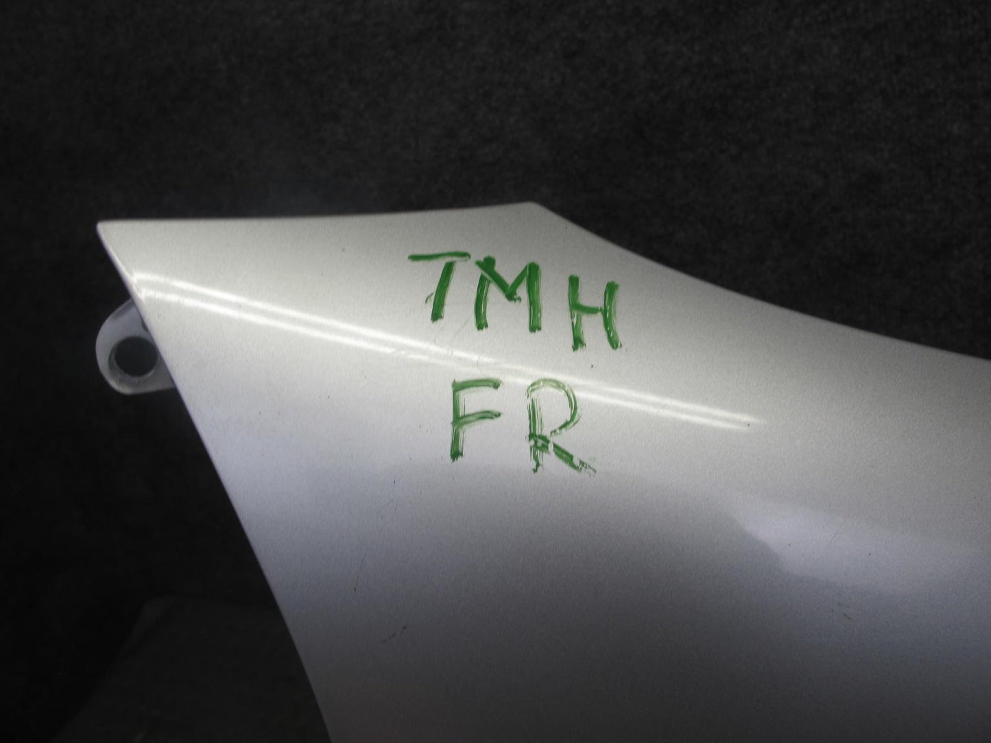 00-05 Toyota MR2 Spyder ZZW30L Front Right Fender Shell Panel Cover OEM