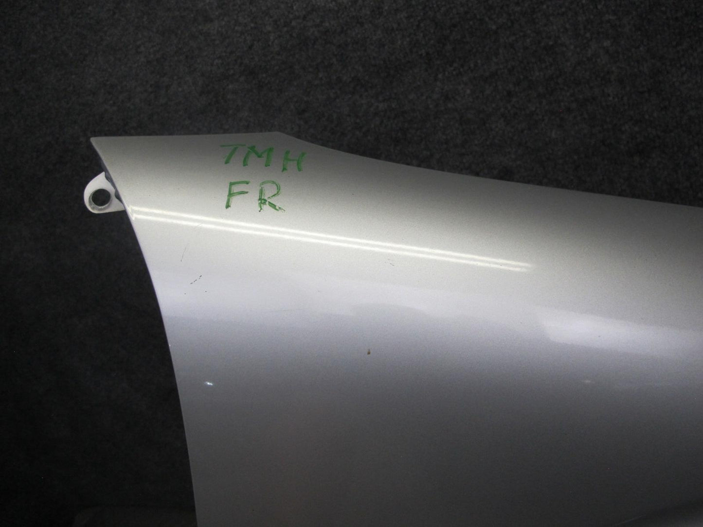 00-05 Toyota MR2 Spyder ZZW30L Front Right Fender Shell Panel Cover OEM