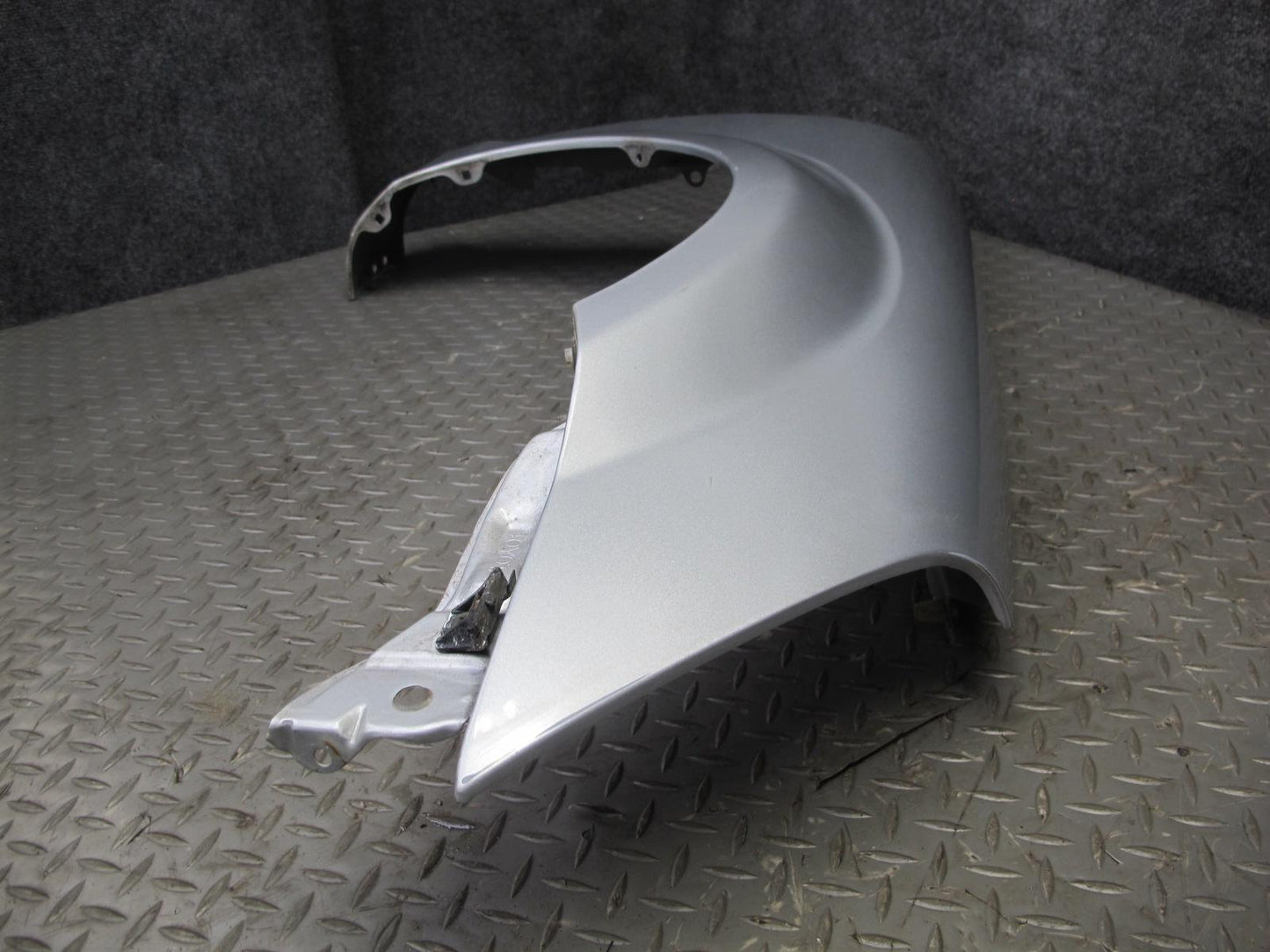 00-05 Toyota MR2 Spyder ZZW30L Front Right Fender Shell Panel Cover OEM