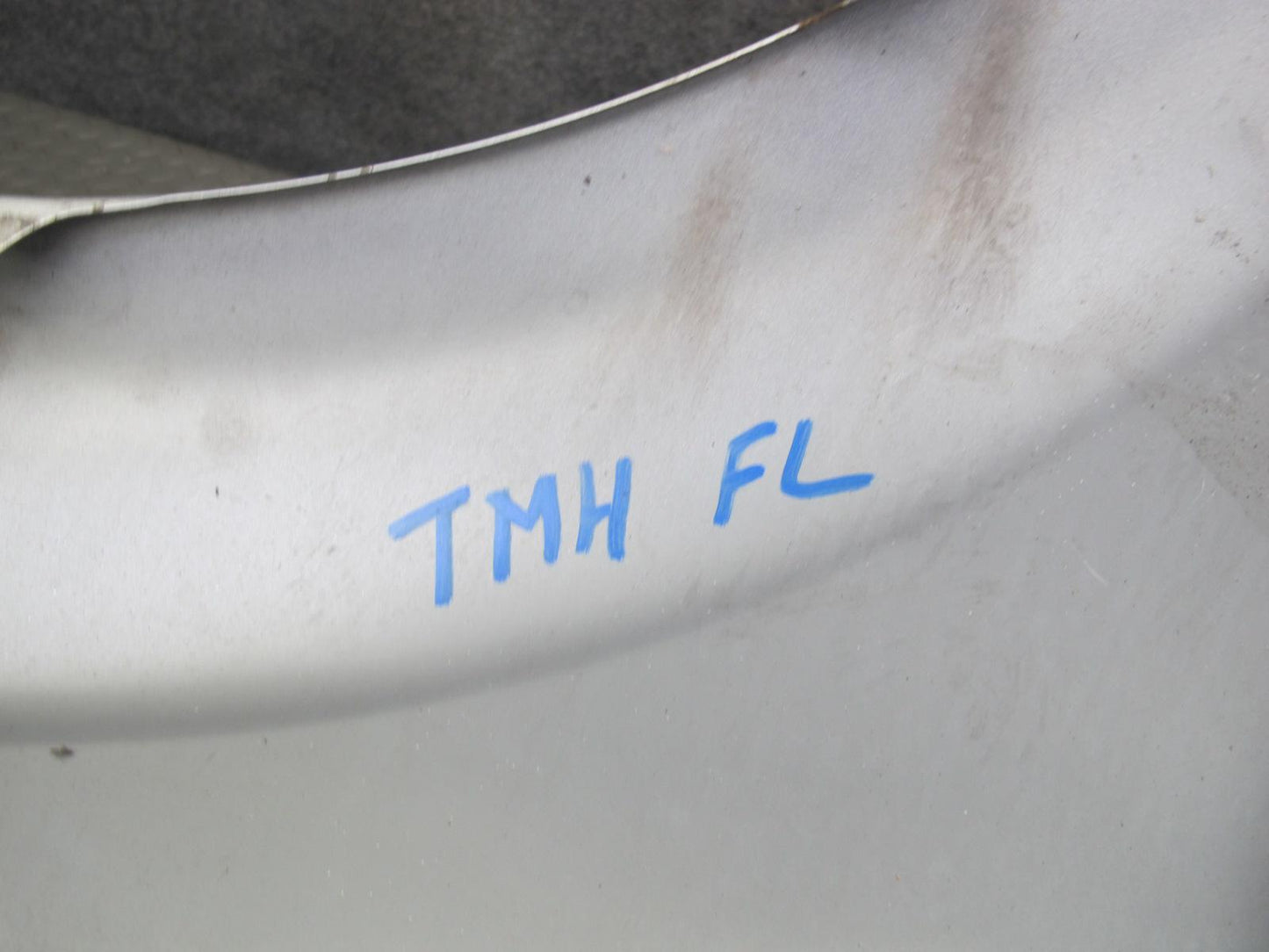 00-05 Toyota MR2 Spyder ZZW30L Front Left Fender Shell Panel Cover OEM