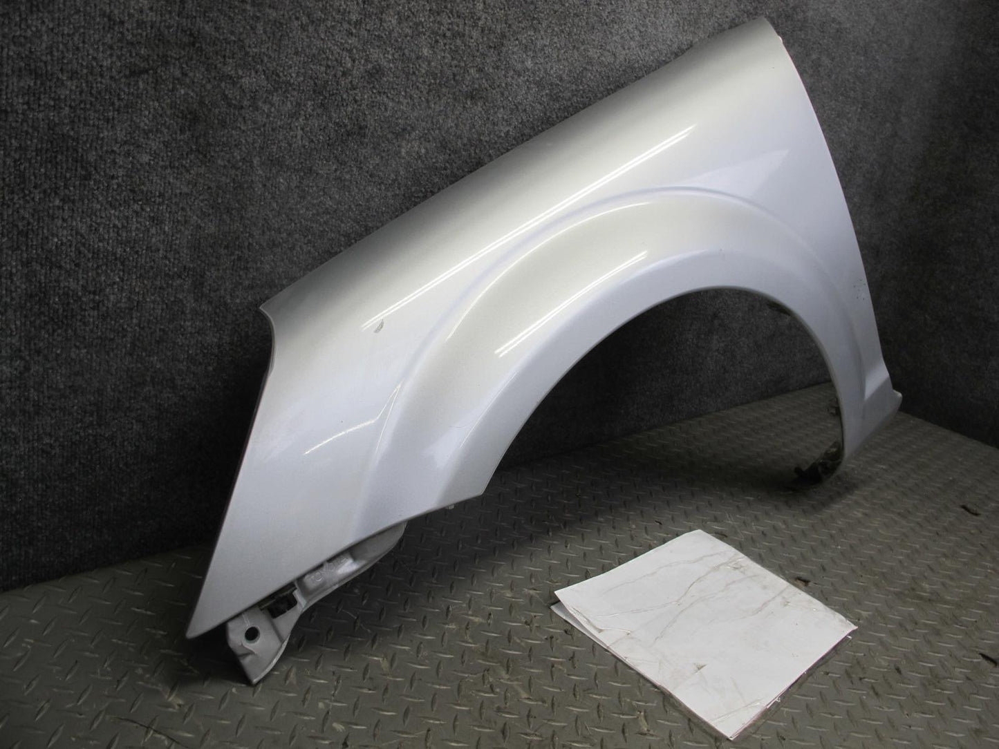 00-05 Toyota MR2 Spyder ZZW30L Front Left Fender Shell Panel Cover OEM