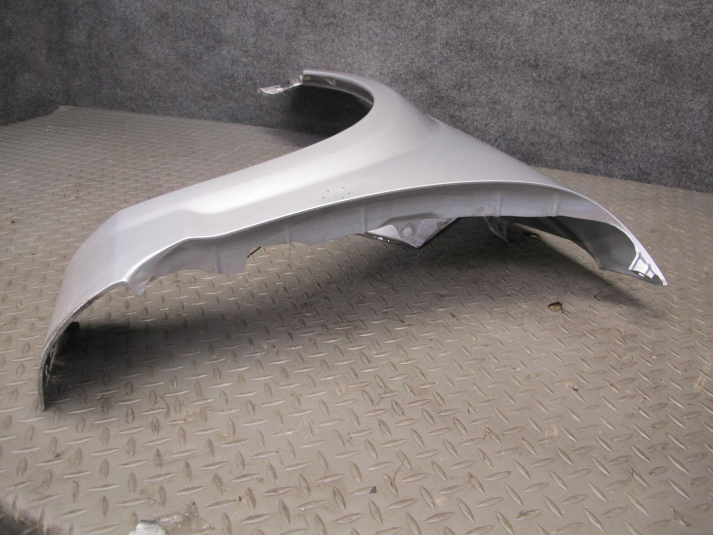 00-05 Toyota MR2 Spyder ZZW30L Front Left Fender Shell Panel Cover OEM