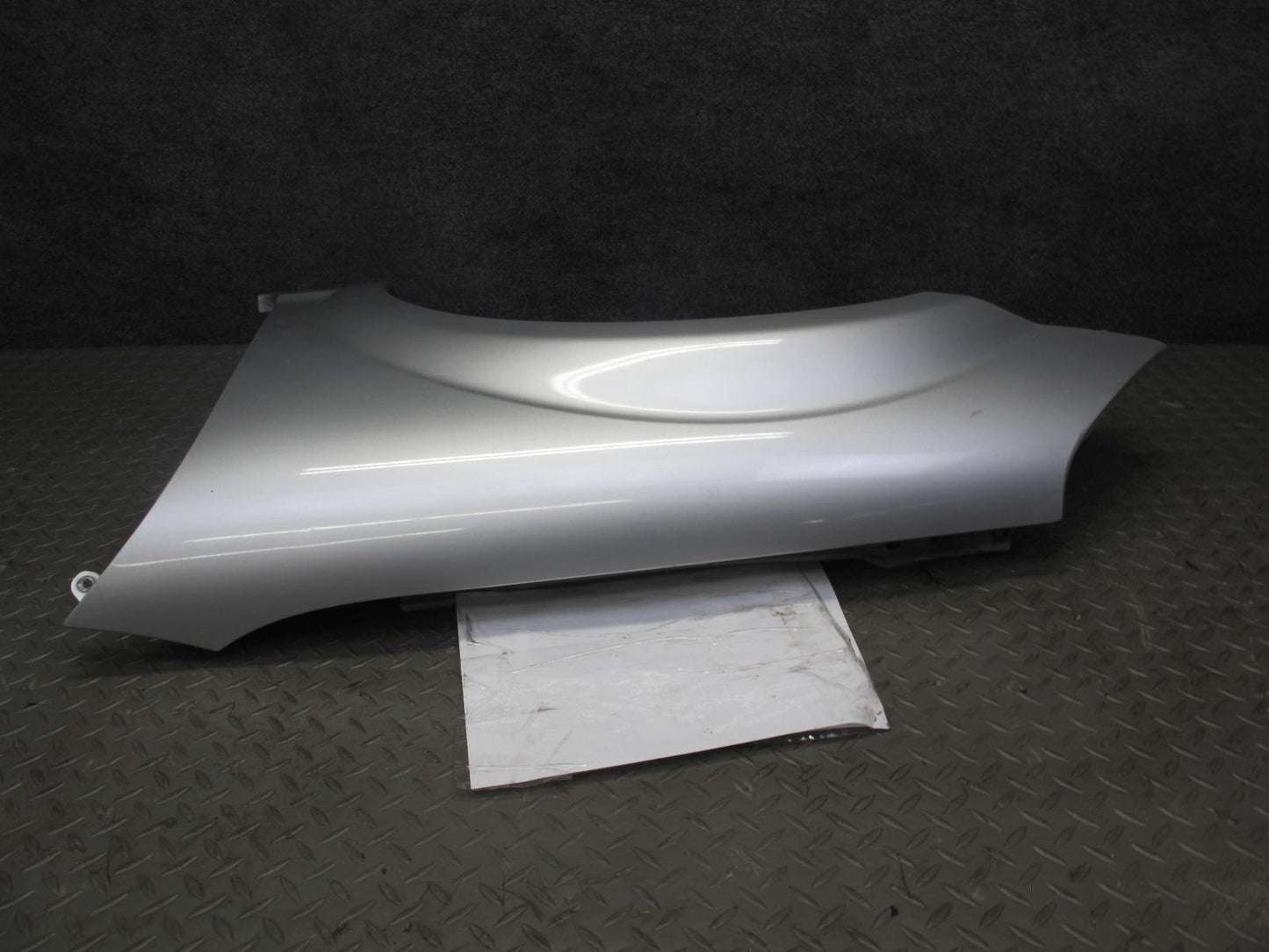 00-05 Toyota MR2 Spyder ZZW30L Front Left Fender Shell Panel Cover OEM