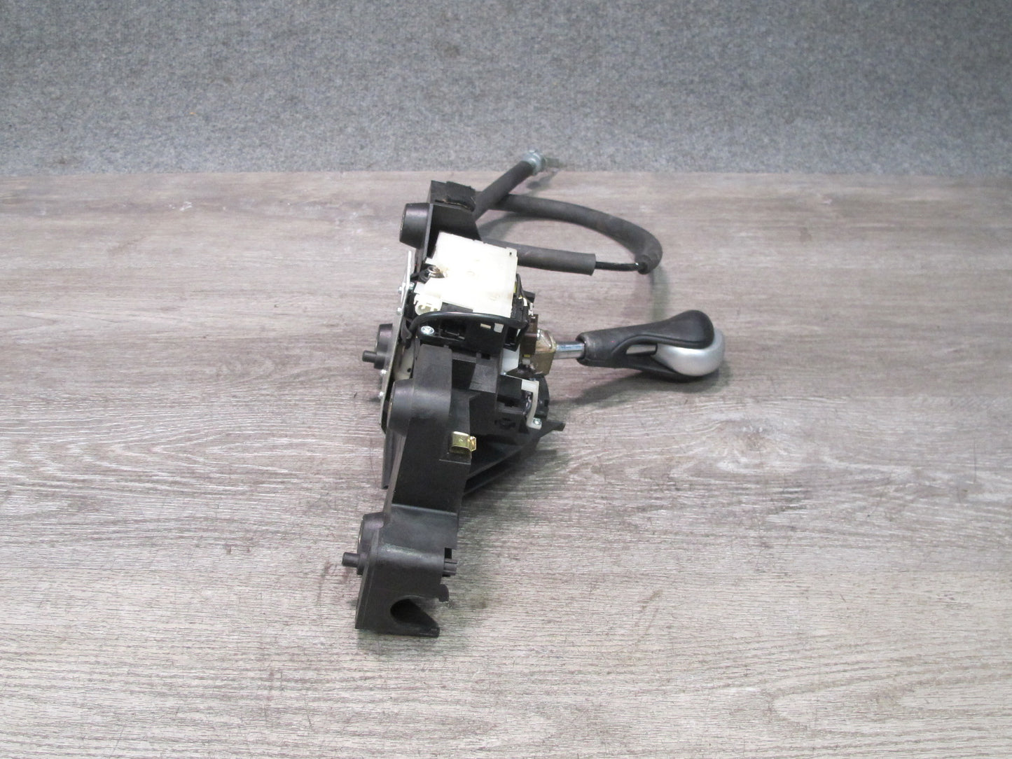 2004-2005 Porsche 911 996 3.6L Automatic Transmission Shifter Selector W/ Knob