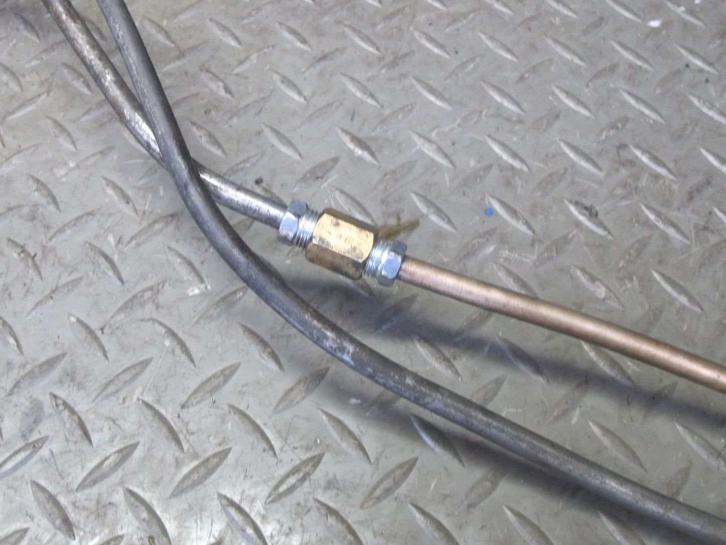 1992 Chevrolet Corvette C4 4L60 AT Auto Transmission Oil Cooler Pipe Line OEM