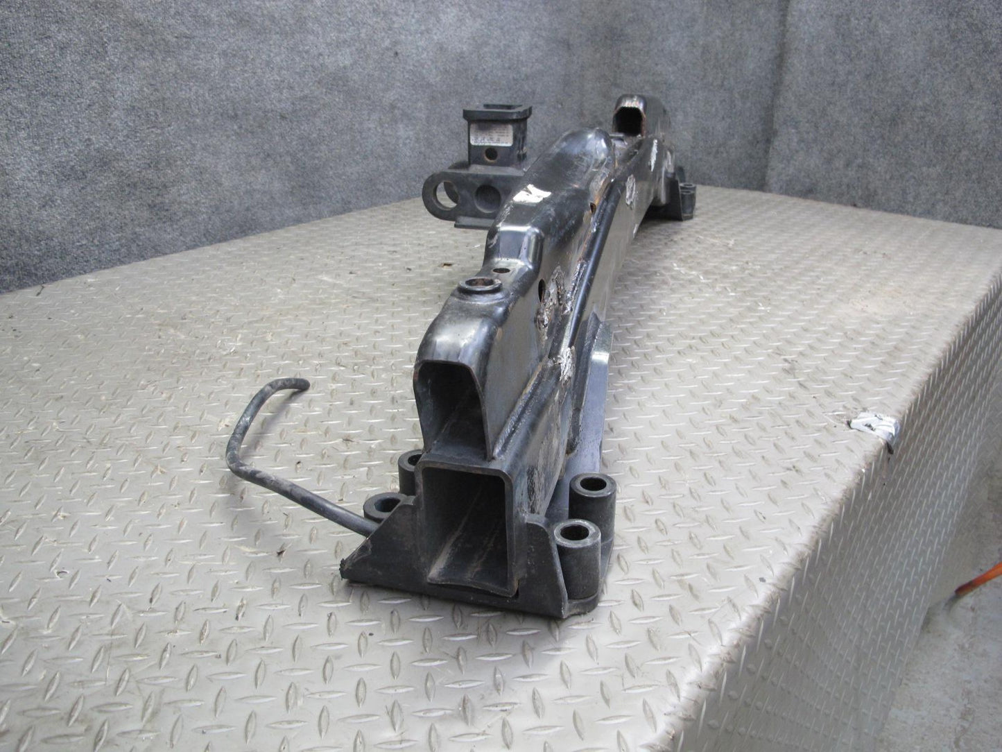 2003-2010 Porsche Cayenne 957 Rear TOW Trailer Hitch Reinforcement Bar