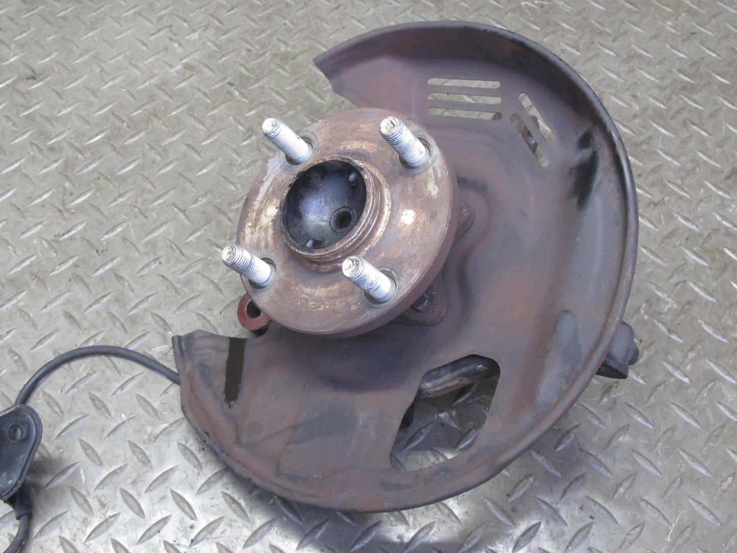00-05 Toyota MR2 Spyder ZZW30L Front Right Spindle Knuckle Wheel Hub Bearing OEM