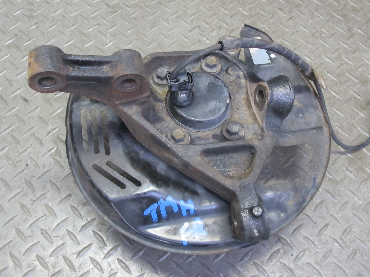 00-05 Toyota MR2 Spyder ZZW30L Front Right Spindle Knuckle Wheel Hub Bearing OEM