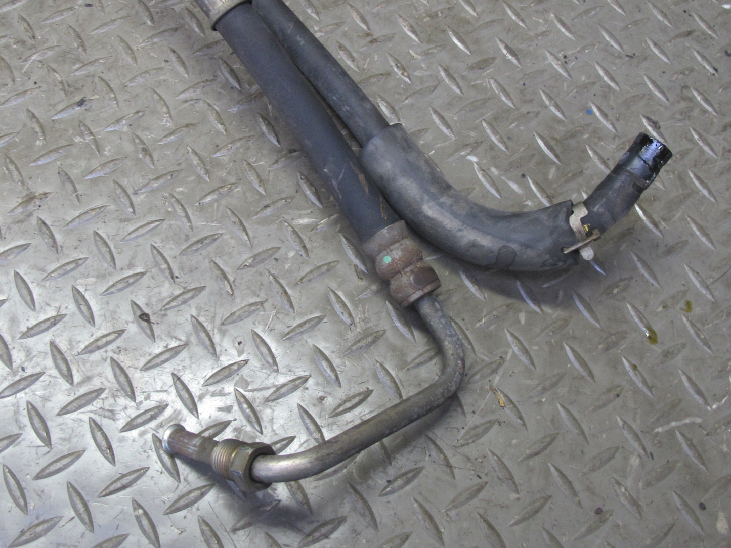 00-05 Toyota MR2 Spyder ZZW30L Power Steering Hose Pipe Line OEM