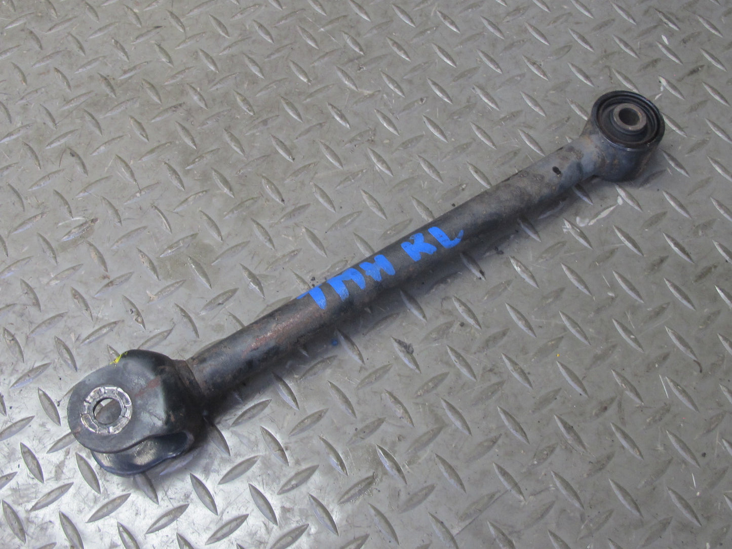 00-05 Toyota MR2 Spyder ZZW30L Set of 3 Rear Left Suspension Control Arm OEM