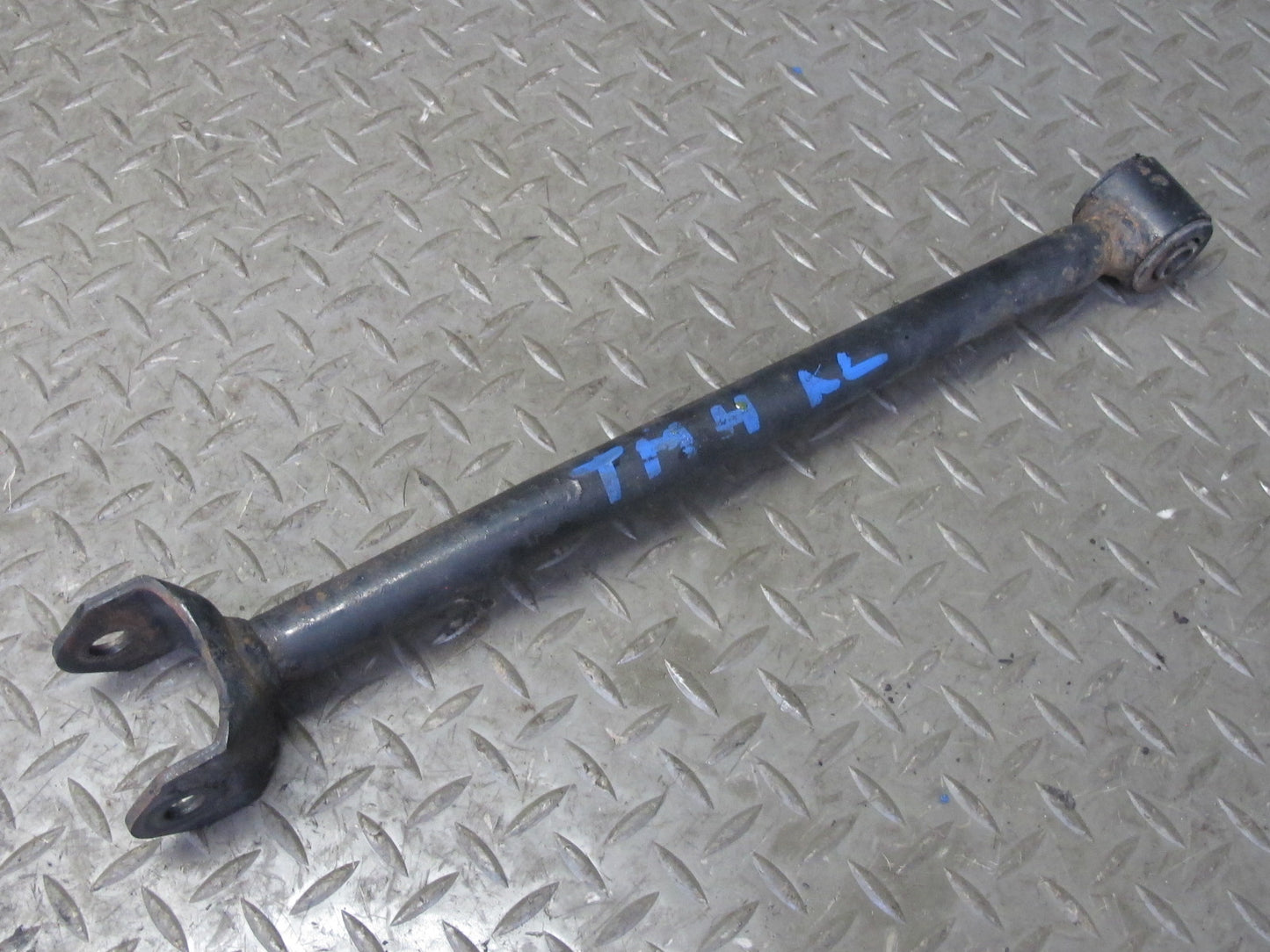 00-05 Toyota MR2 Spyder ZZW30L Set of 3 Rear Left Suspension Control Arm OEM