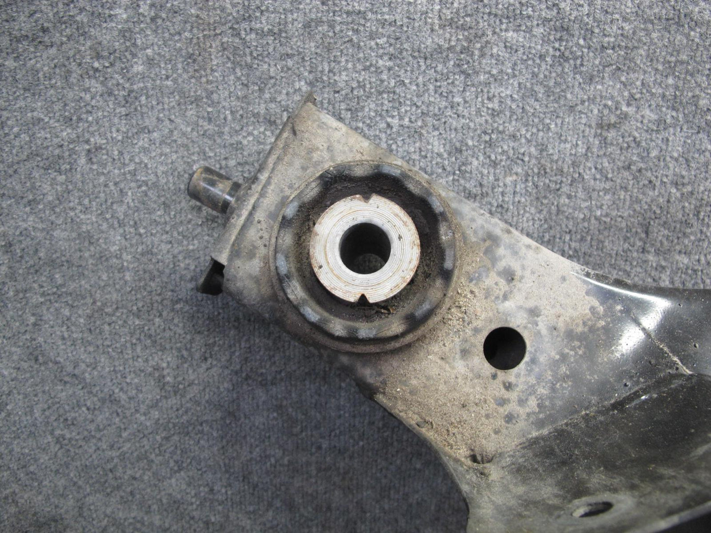 09-20 Nissan Z34 370Z Rear Suspension Subframe Crossmember Carrier OEM