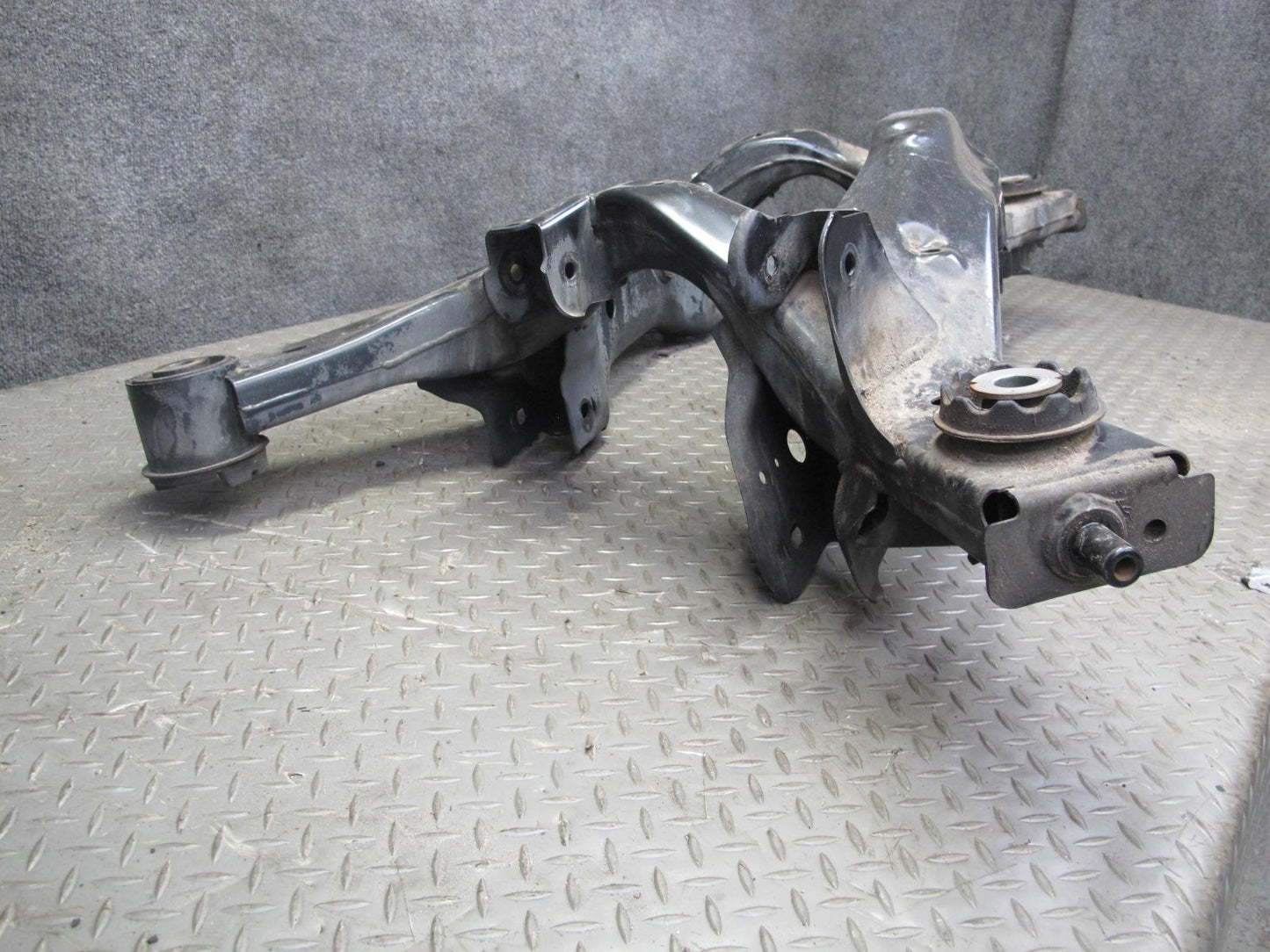 09-20 Nissan Z34 370Z Rear Suspension Subframe Crossmember Carrier OEM
